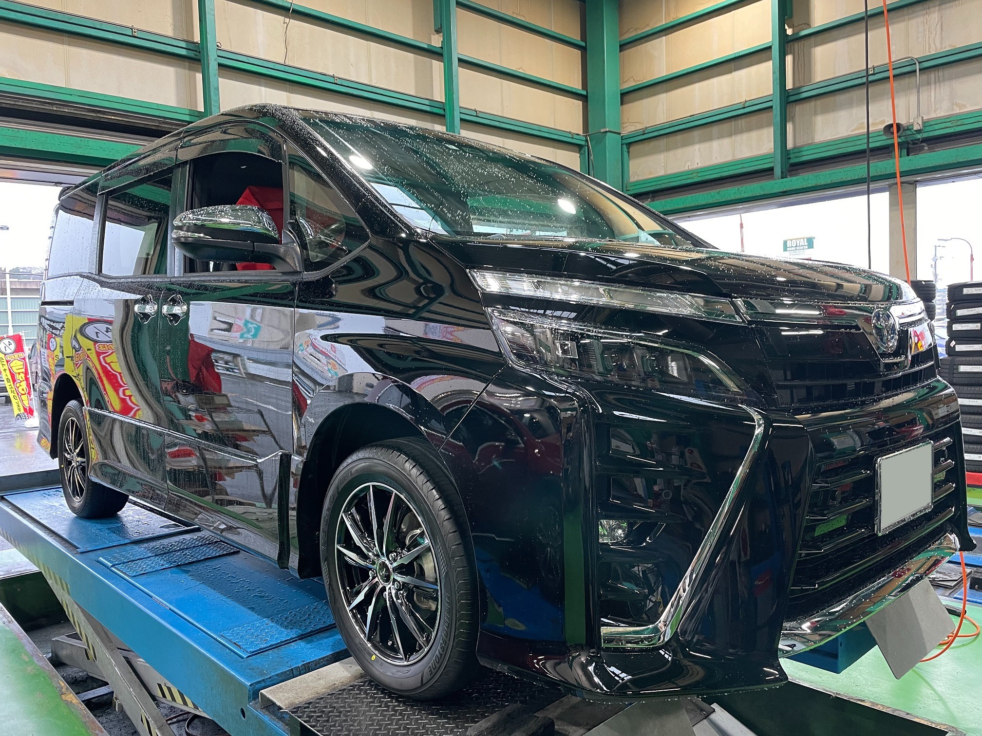 ウェッズ LEONIS GX ] TOYOTA VOXY [ REGNO GRV2 ] | トヨタ
