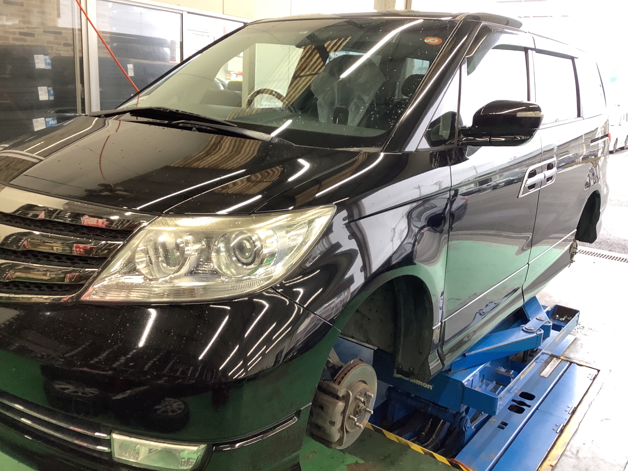 エリシオンプレステージ〜ECOPIA NH100RV〜 | ホンダ エリシオン