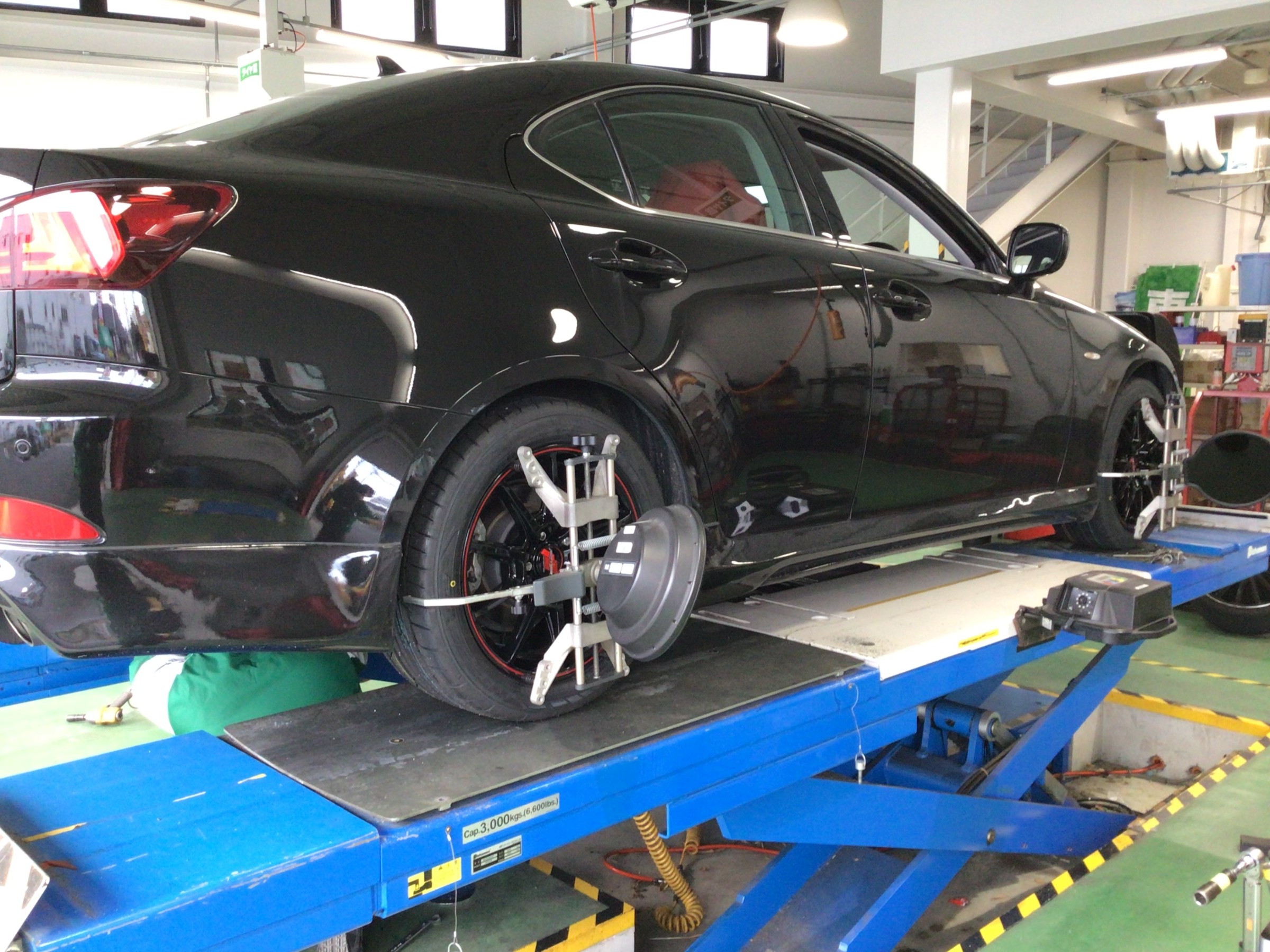 ホイール交換(RMP RACING R25)】レクサス IS250 30系 | 店舗お ホイール交換(RMP RACING R25)】レクサス IS250 30系 | 店舗お