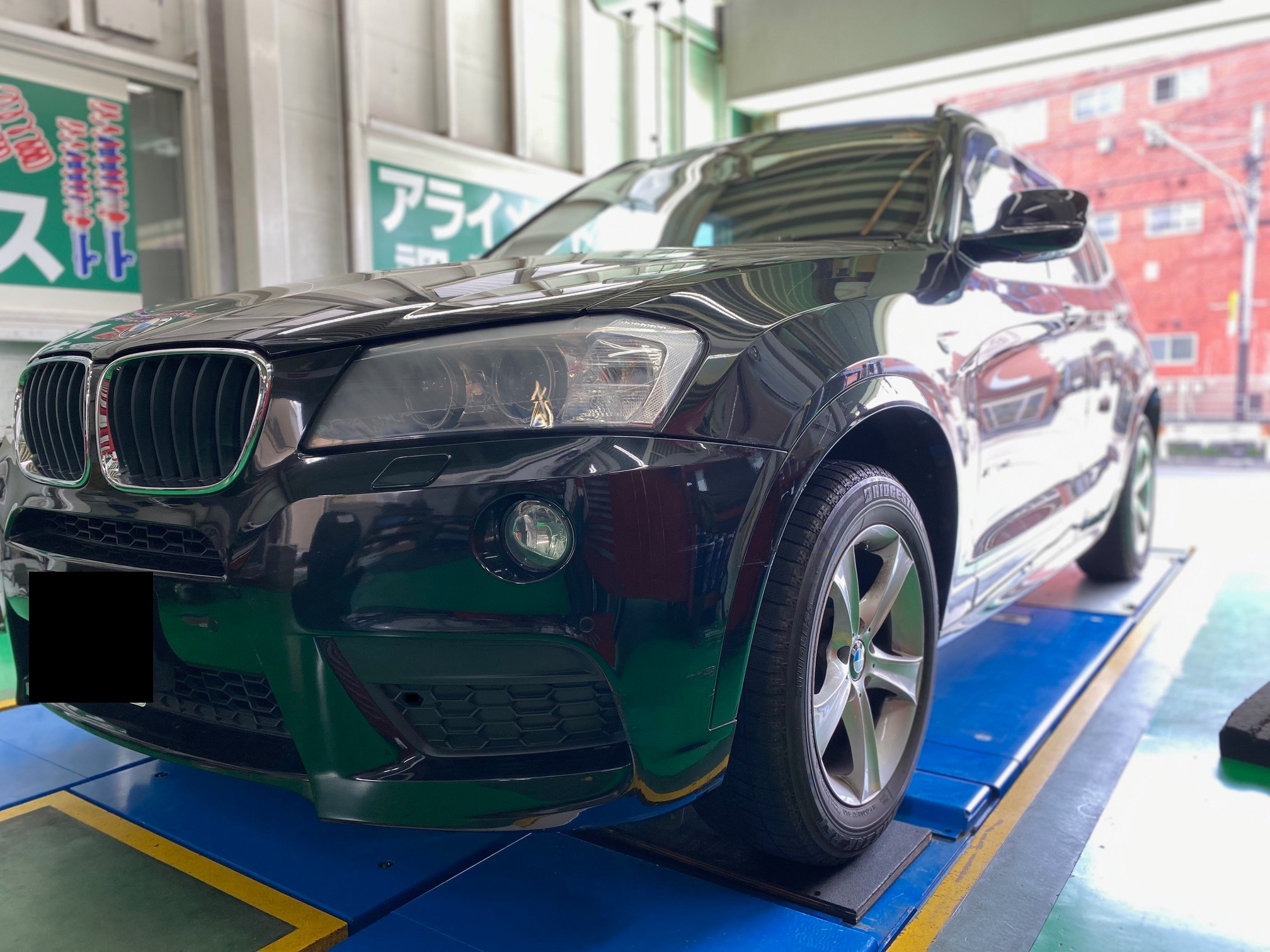 BMW X1 ブリヂストンのオールシーズンタイヤ「MULTI WETHER