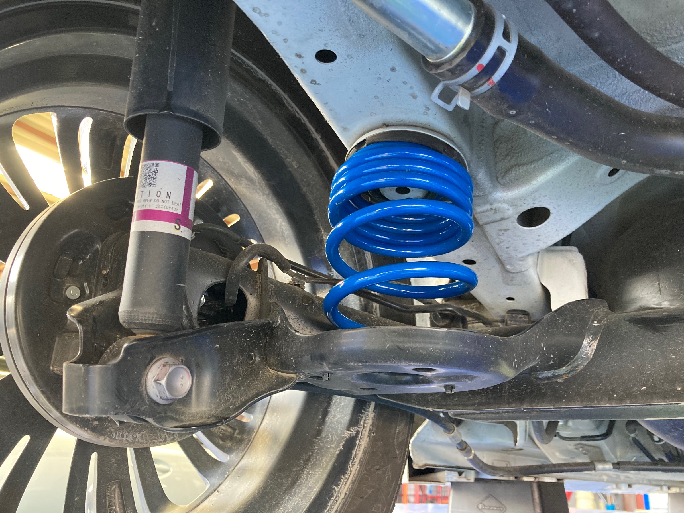 スズキ・スペーシアカスタム・MK53S】腰高スタイルを低くカッコ