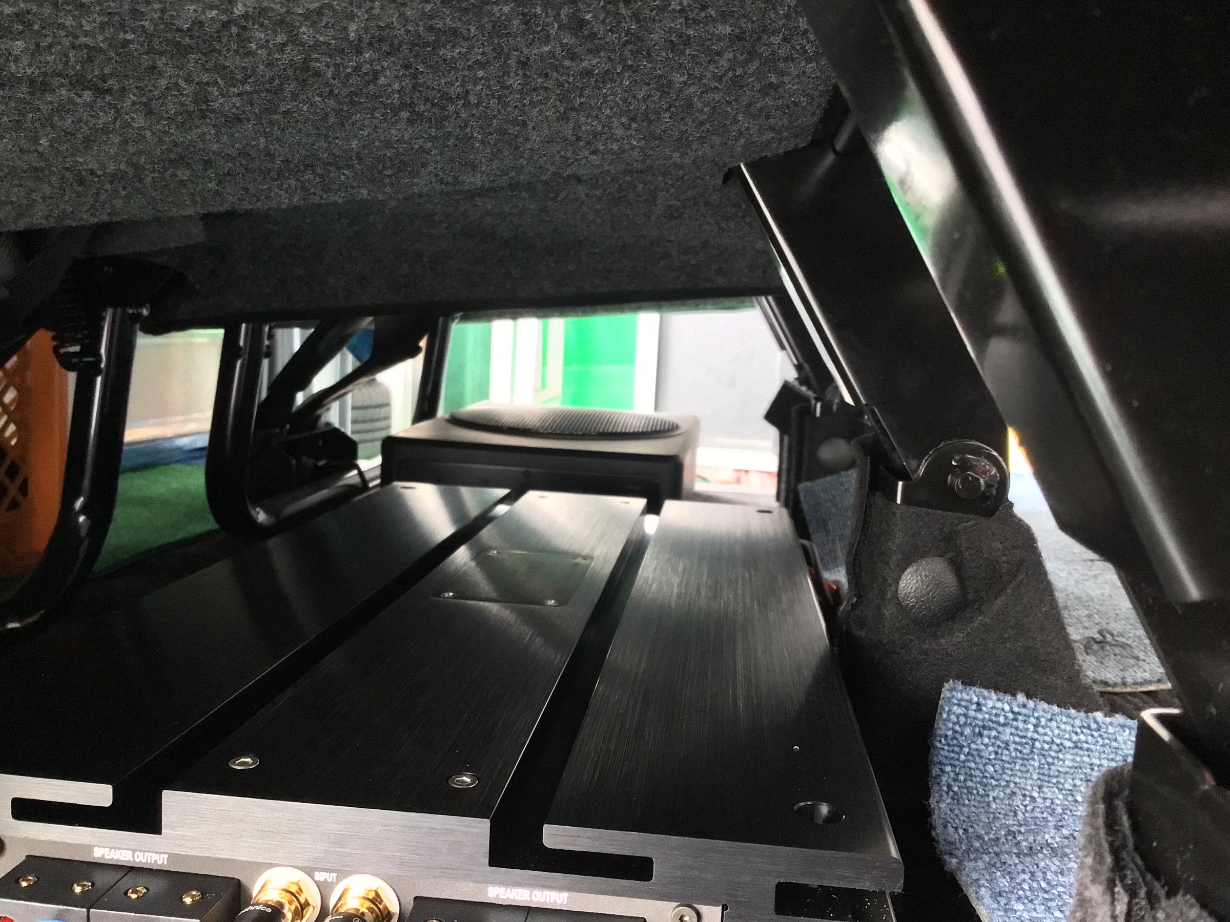 ブラックス GX2400 | 店舗おススメ情報 | タイヤ館 高知（高知県）