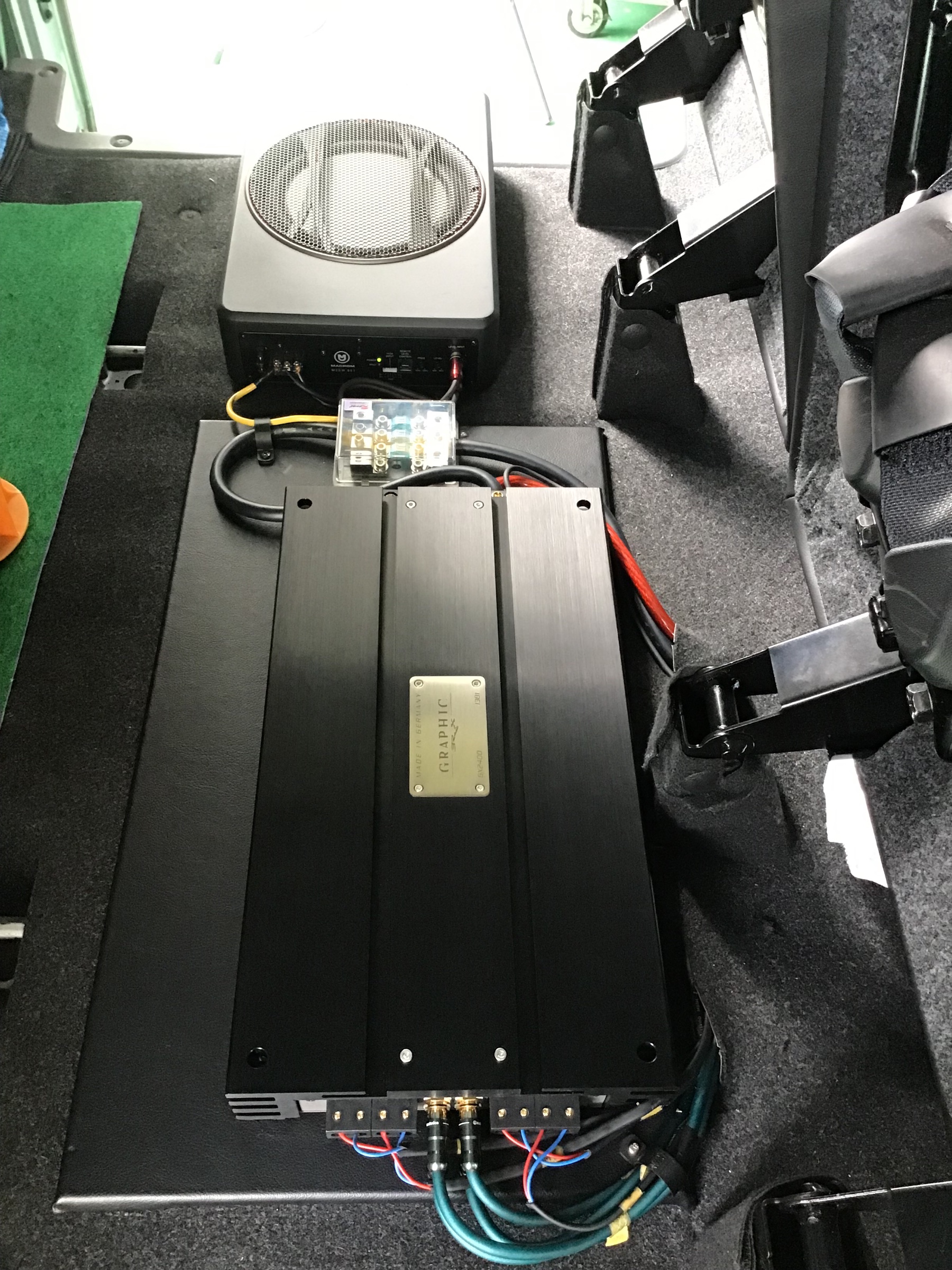 ブラックス GX2400 | 店舗おススメ情報 | タイヤ館 高知（高知県）