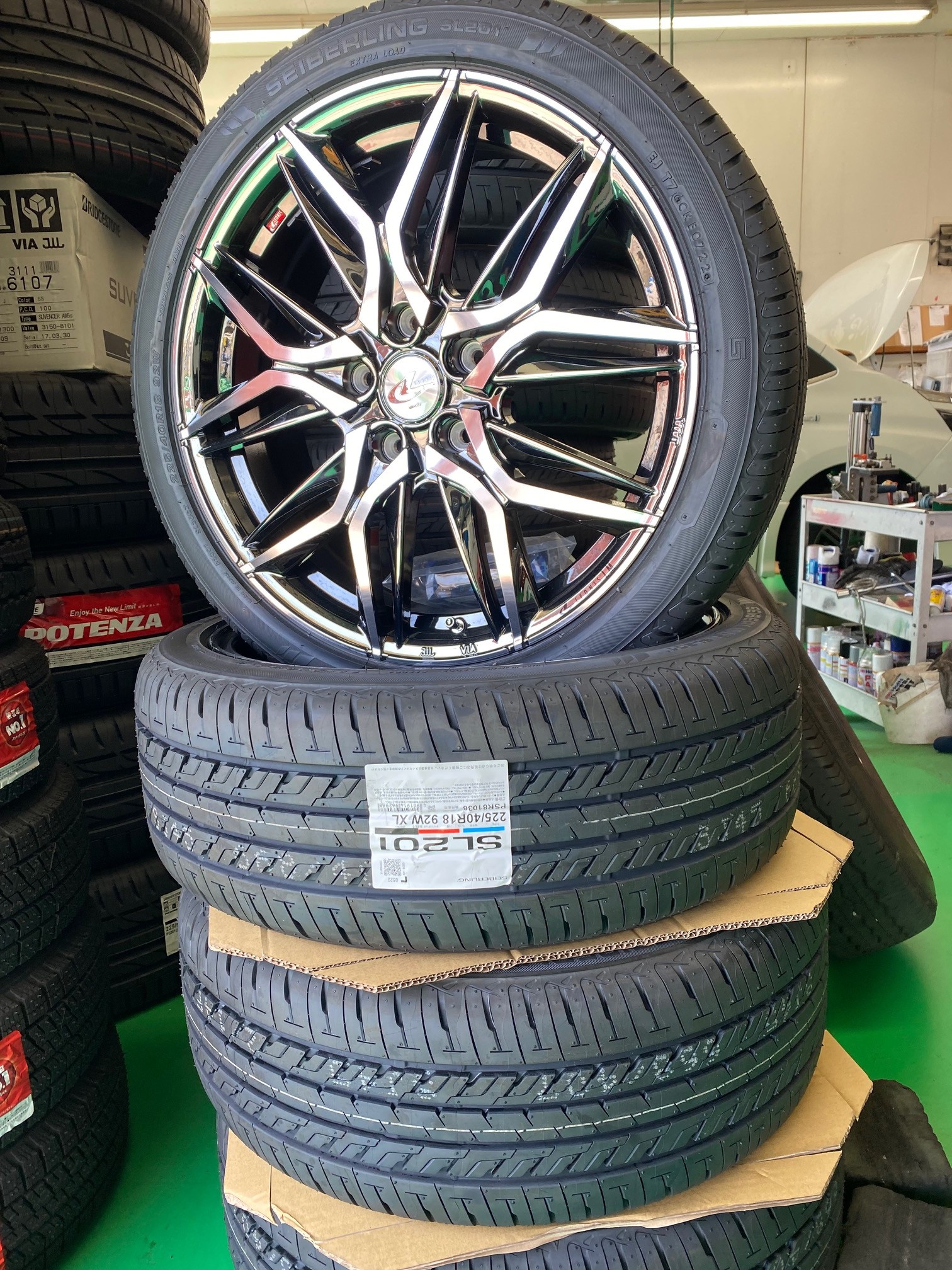 トヨタ ヴォクシー（ZRR80W） WEDS レオニスLM 18インチ取付 | トヨタ