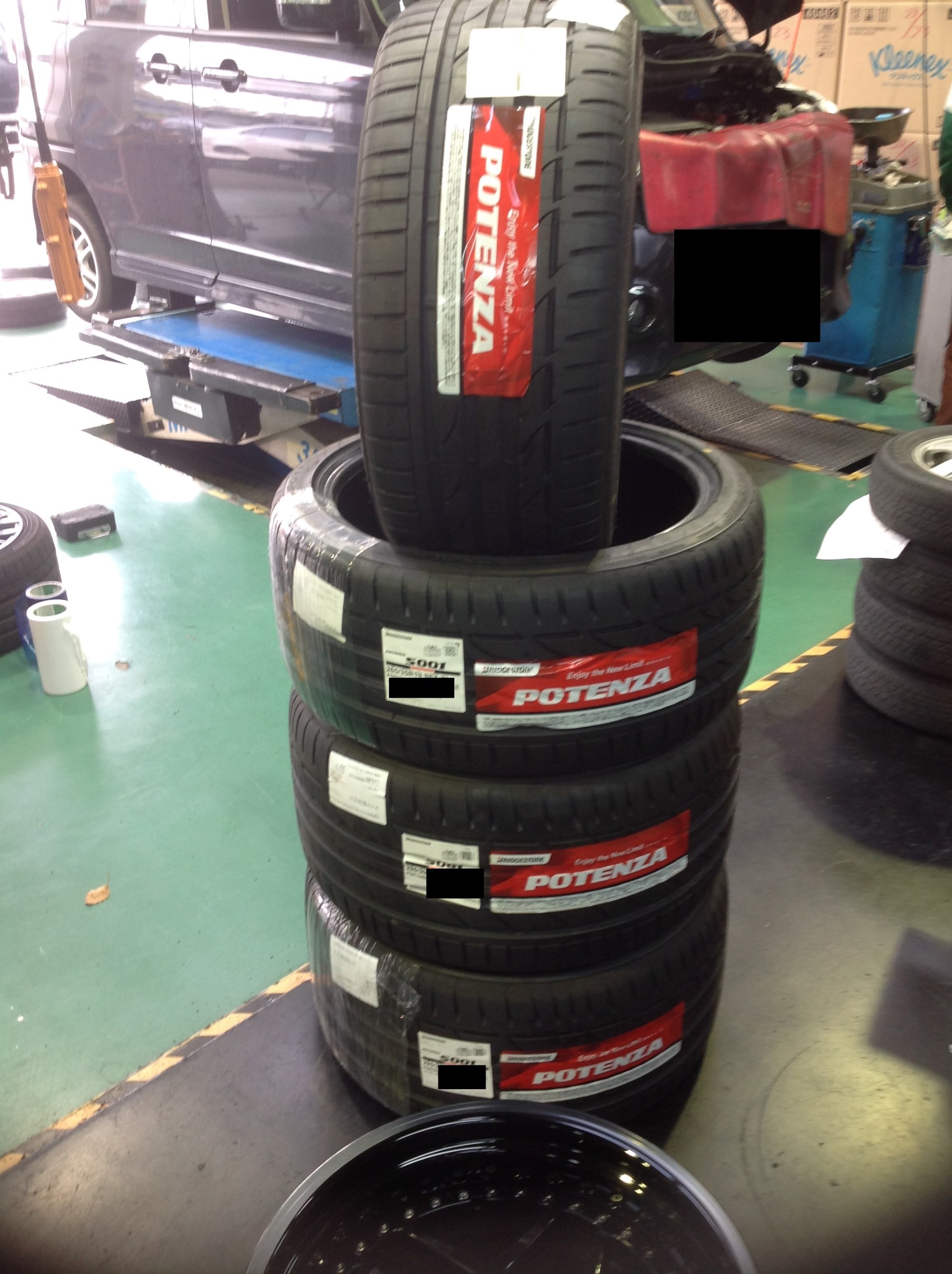 激安通販の W117 ホイールスペーサー PCD112 ベンツ 10mm W447 R231 出荷締切18時 リア