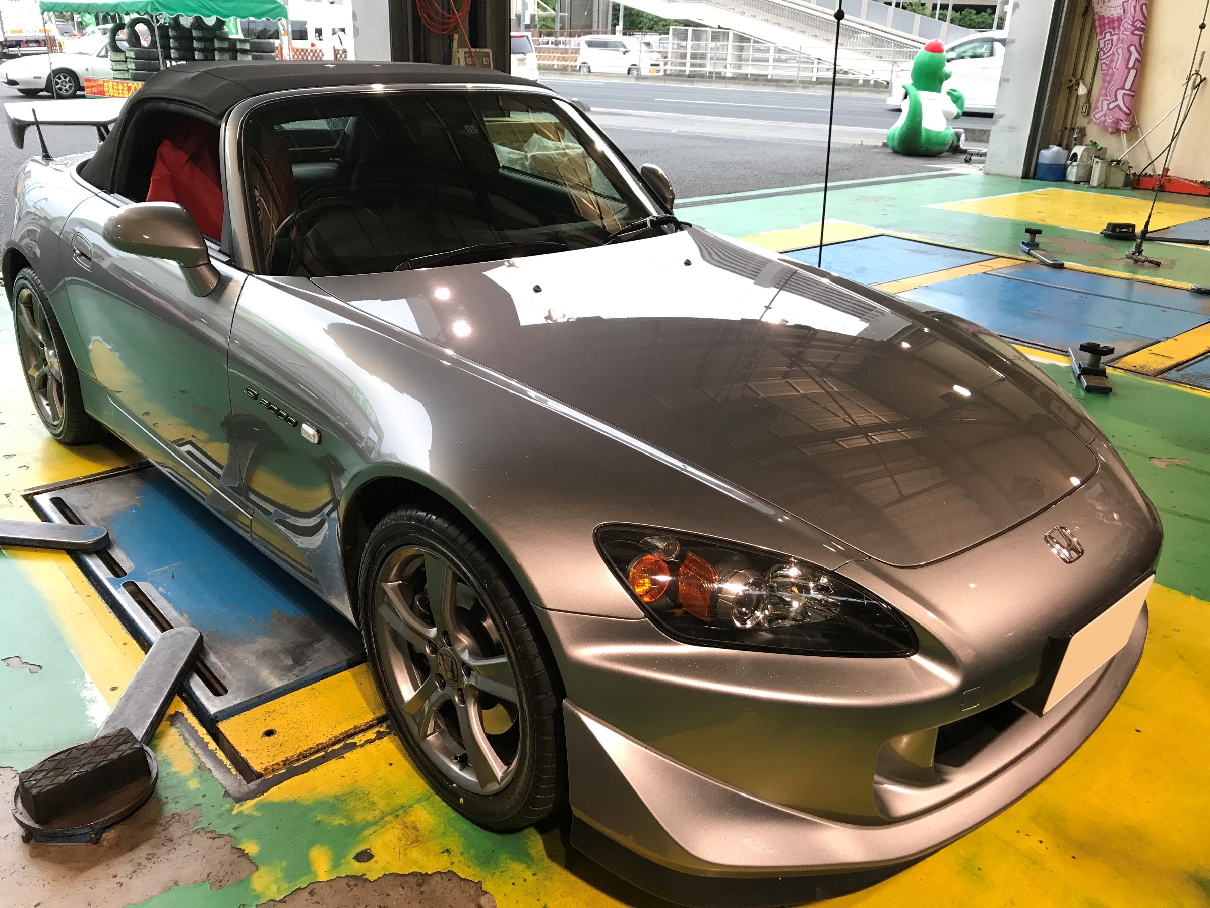 ｓ00 タイヤ交換 ホンダ S00 タイヤ スタッフ日記 タイヤ館 １２２鳩ヶ谷 タイヤからはじまる トータルカーメンテナンス タイヤ館グループ
