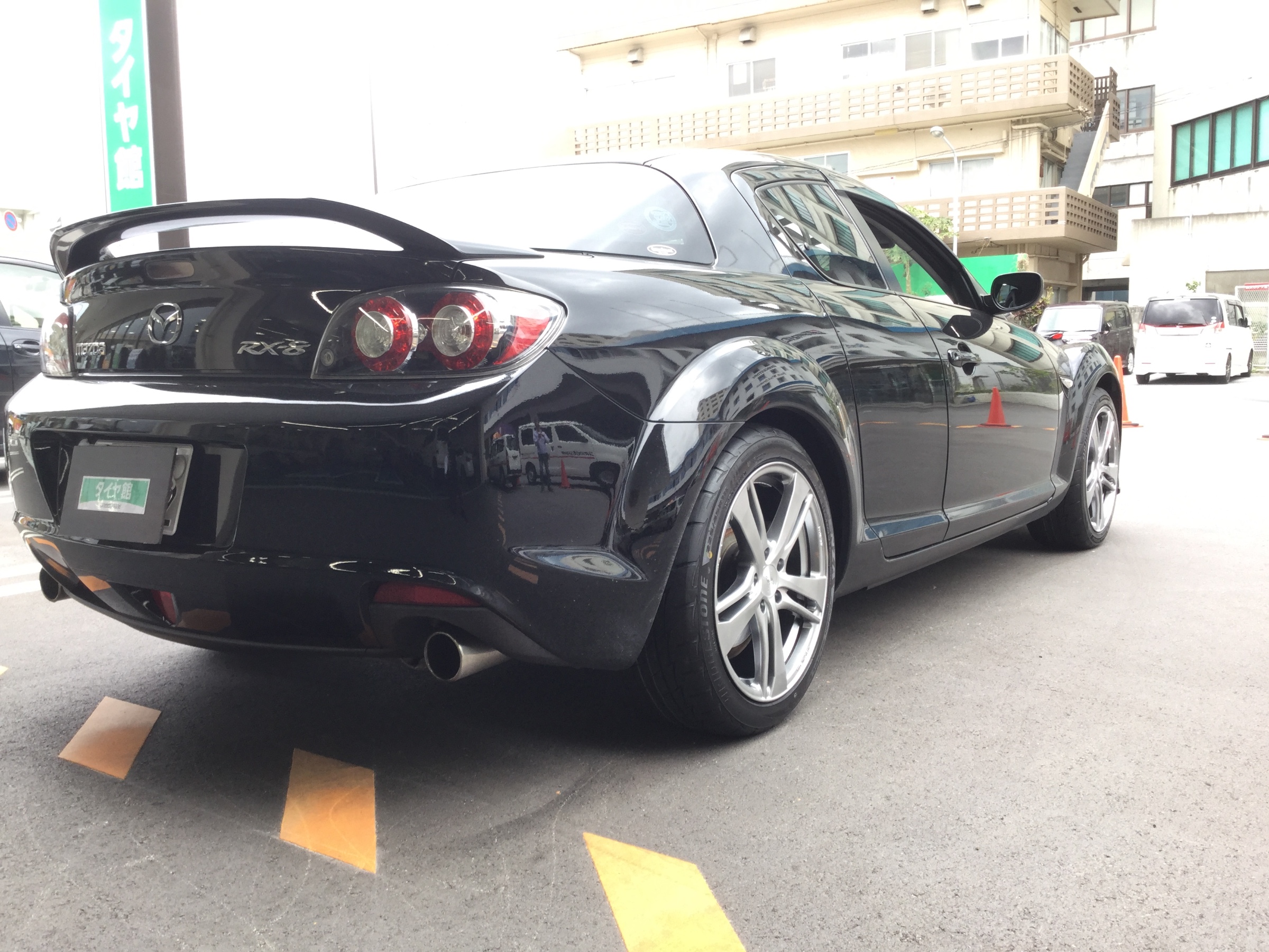 マツダ Rx8 タイヤホイールセット取り付け マツダ Rx 8 タイヤ タイヤ ホイール関連 タイヤ ホイール交換 スタッフ日記 タイヤ館 牧港