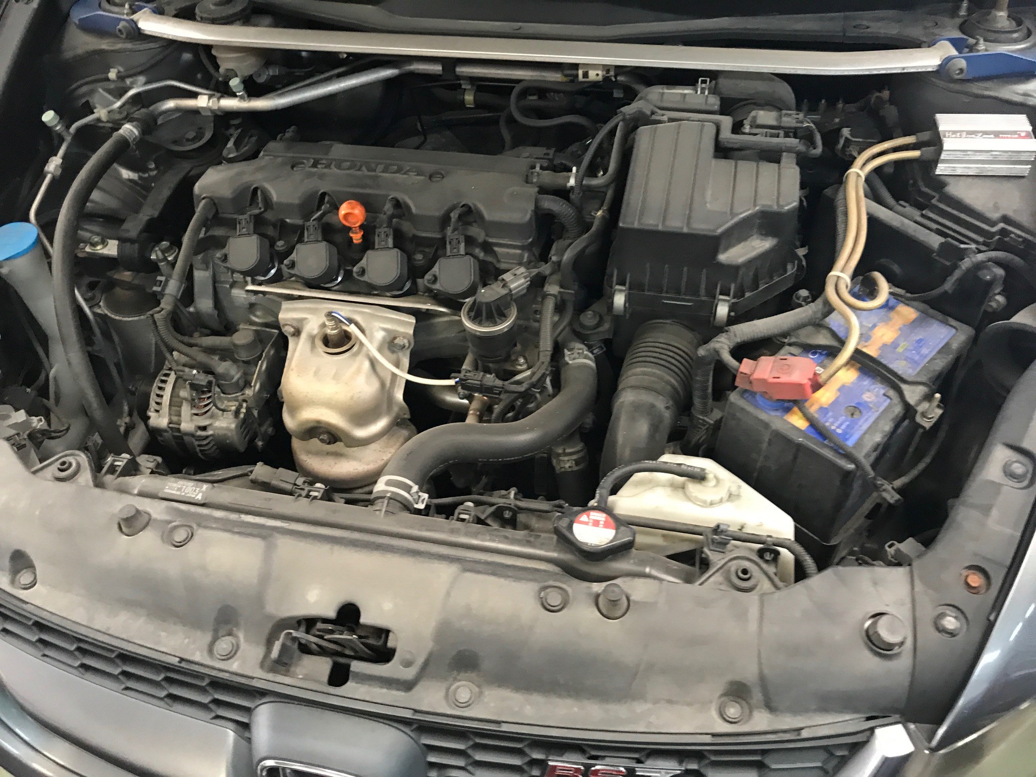 ホンダ ストリームｒｎ６ オイル交換 ブレーキダスト清掃 ホンダ ストリーム メンテナンス商品 オイル関連 エンジンオイル交換 サービス事例 タイヤ館 宗像 タイヤからはじまる トータルカーメンテナンス タイヤ館グループ