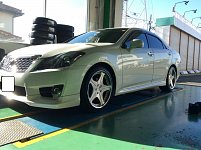 クラウンアスリート GRS200 ダウンサス取り付け | 店舗おススメ