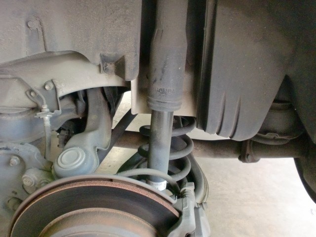 エリシオン 車高調取り付け ホンダ エリシオンプレステージ その他 パーツ取付 足回り関係取付 スタッフ日記 タイヤ館 さやま タイヤからはじまる トータルカーメンテナンス タイヤ館グループ