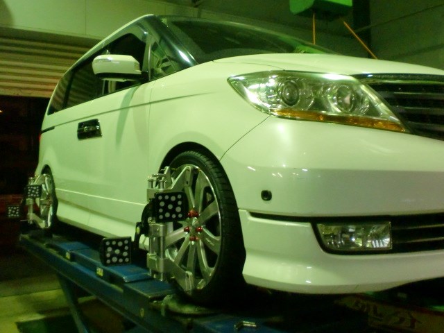 続・エリシオン車高調取り付け！ | ホンダ エリシオンプレステージ