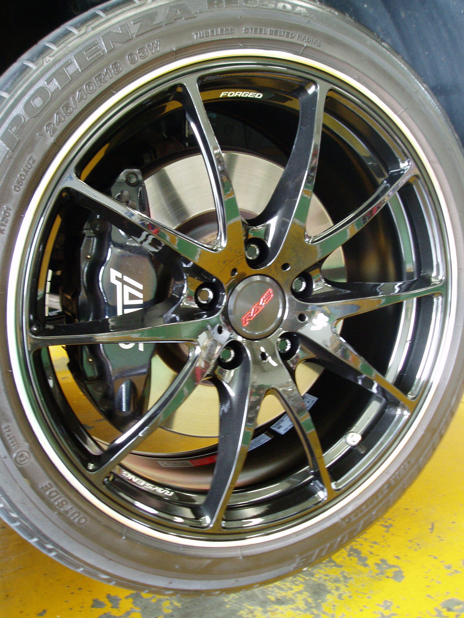 インプレッサWRX STI】アルミホイール・ナット取付！ | 店舗お