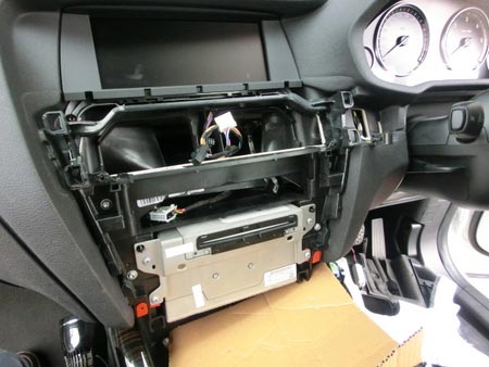 BMW X3(型式：G01)◆TV・ナビキャンセラー