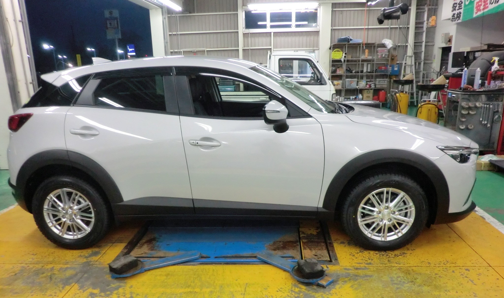 CX-3】スタッドレスタイヤ＆アルミホイール交換！ | マツダ CX-3