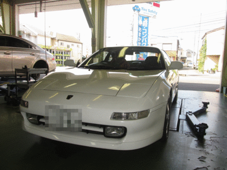 トヨタ Mr2 タイヤ交換 Tpms アライメント調整です サービス事例 タイヤ館 保谷 東京都のタイヤ カー用品ショップ タイヤからはじまる トータルカーメンテナンス タイヤ館グループ