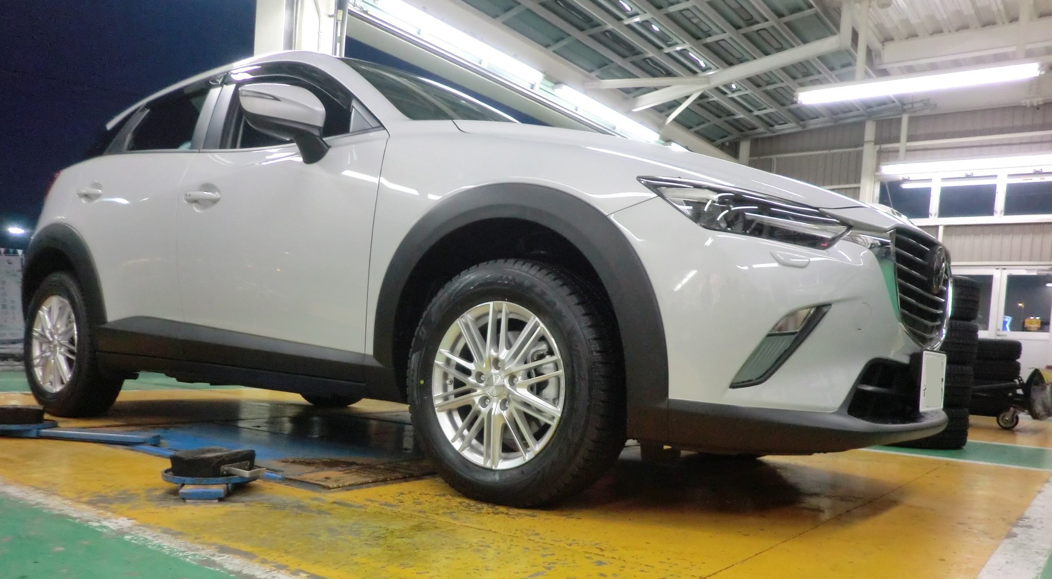 CX-3】スタッドレスタイヤ＆アルミホイール交換！ | マツダ CX-3