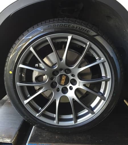 BMW X1 F48にBBS RE-V！！ | スタッフ日記 | タイヤ館 パドック２４６