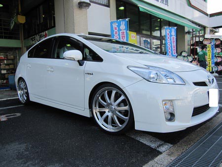 ワーク グノーシス HS204 （プリウス納車前作業 | 店舗おススメ