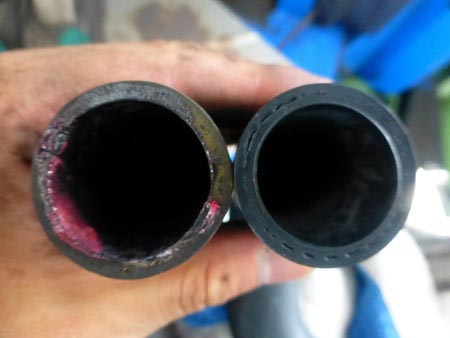 エンジンを守る「冷却水の通り道」・ラジエーターホース交換しました