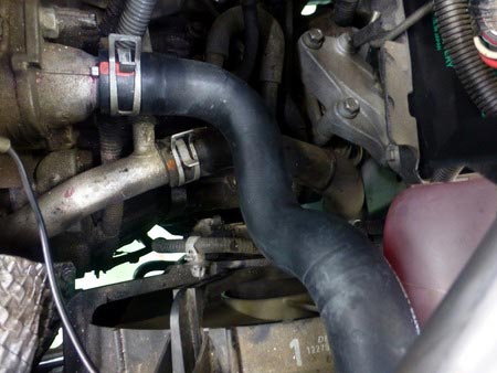 エンジンを守る「冷却水の通り道」・ラジエーターホース交換しました