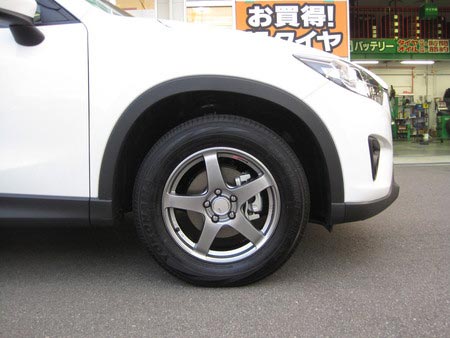 マツダＣＸ-5 KE2AW タイヤ/ホイール交換 マフラーカッター取付