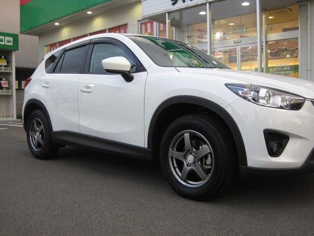 マツダＣＸ-5 KE2AW タイヤ/ホイール交換 マフラーカッター取付