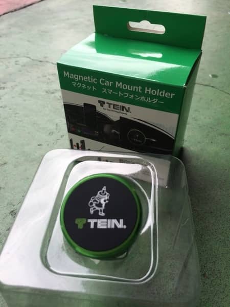 Tein マグネット式 スマートフォンホルダー スタッフ日記 タイヤ館 瀬谷 神奈川県のタイヤ カー用品ショップ タイヤからはじまる トータルカーメンテナンス タイヤ館グループ