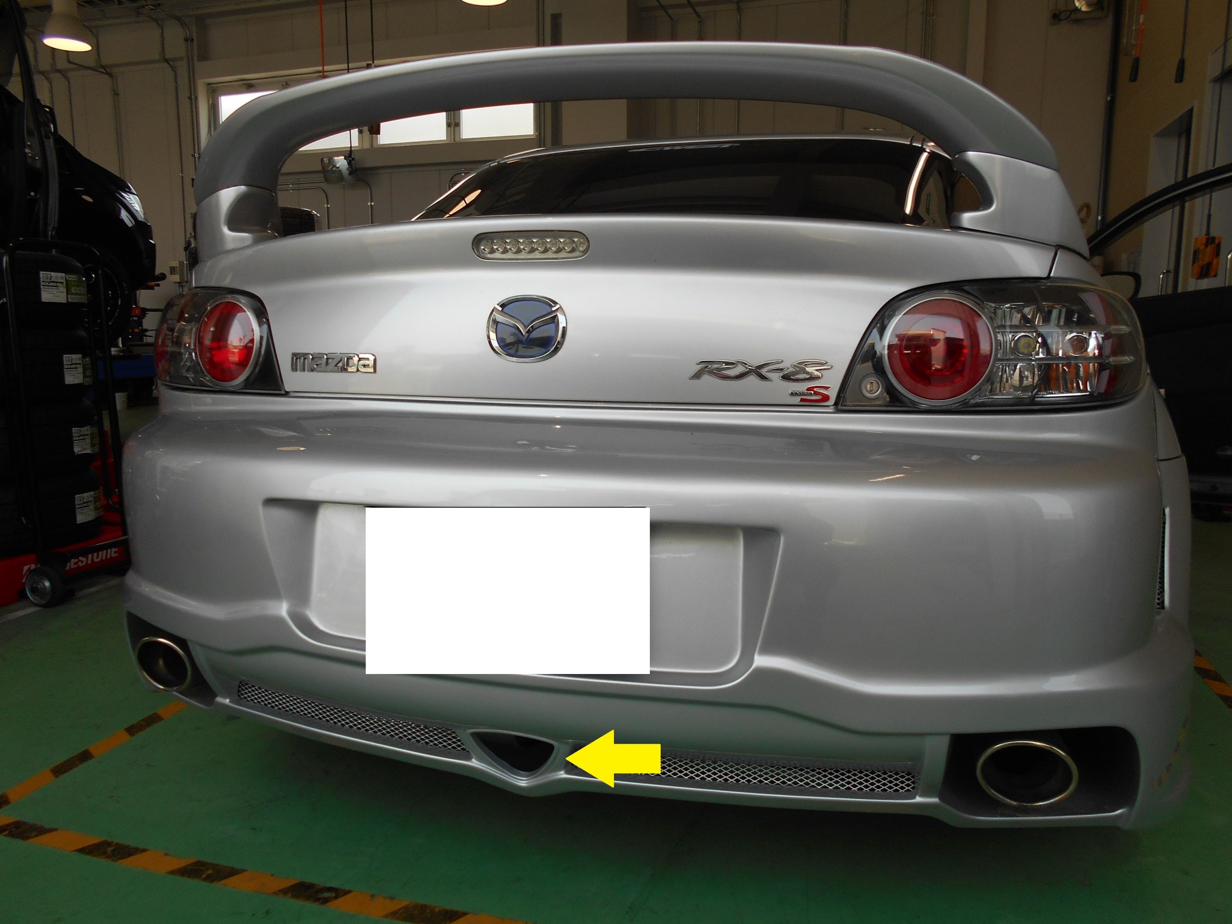 ＲＸ-8に追加メーター＆リアフォグ取付 | マツダ RX-8 その他