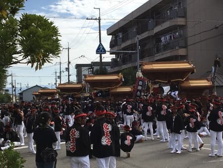 鳳だんじり祭り スタッフ日記 タイヤ館 堺 大阪府 和歌山県のタイヤからはじまる トータルカーメンテナンス タイヤ館グループ