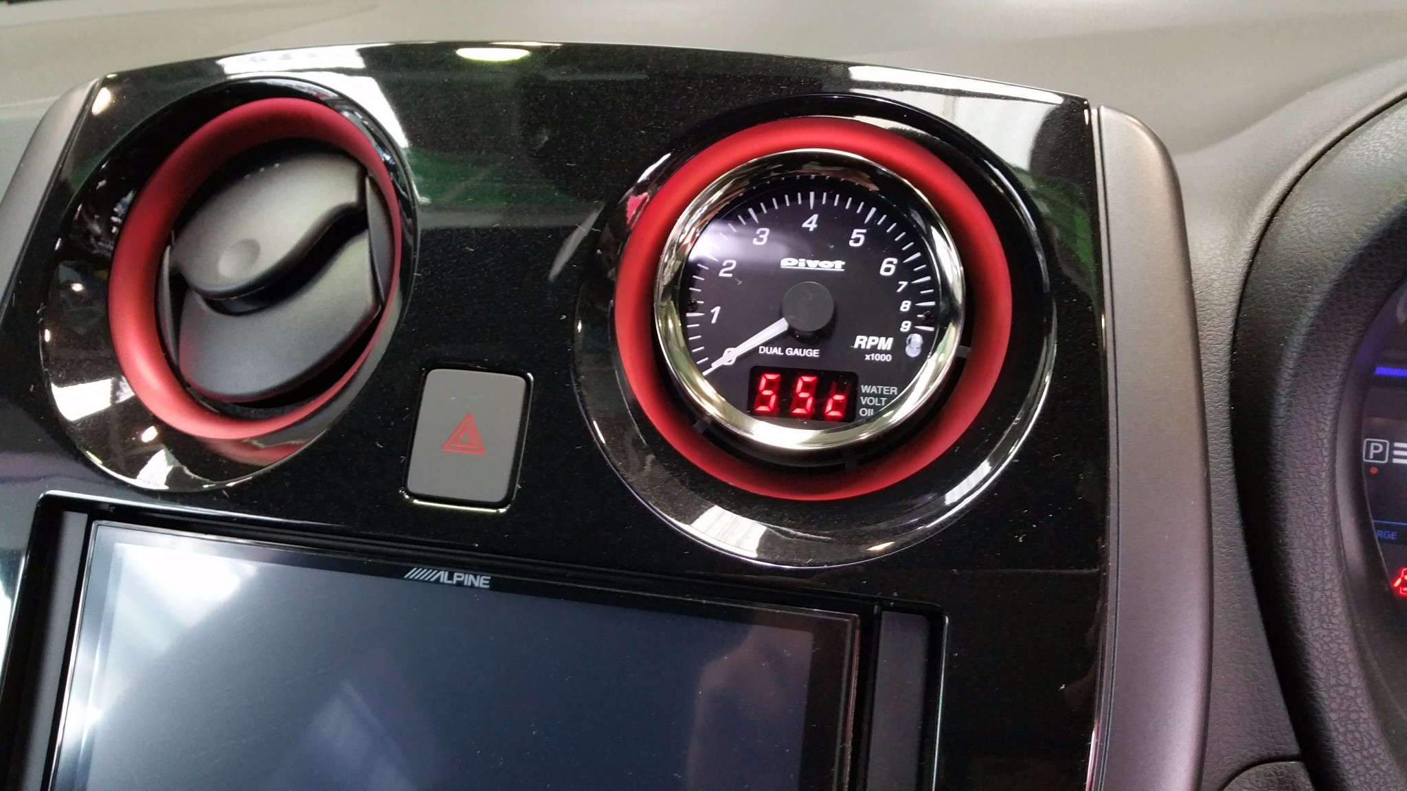 ♬ 日産 ノート e-POWER タコメーター 取付っ！！( ^∀^ ) | 日産
