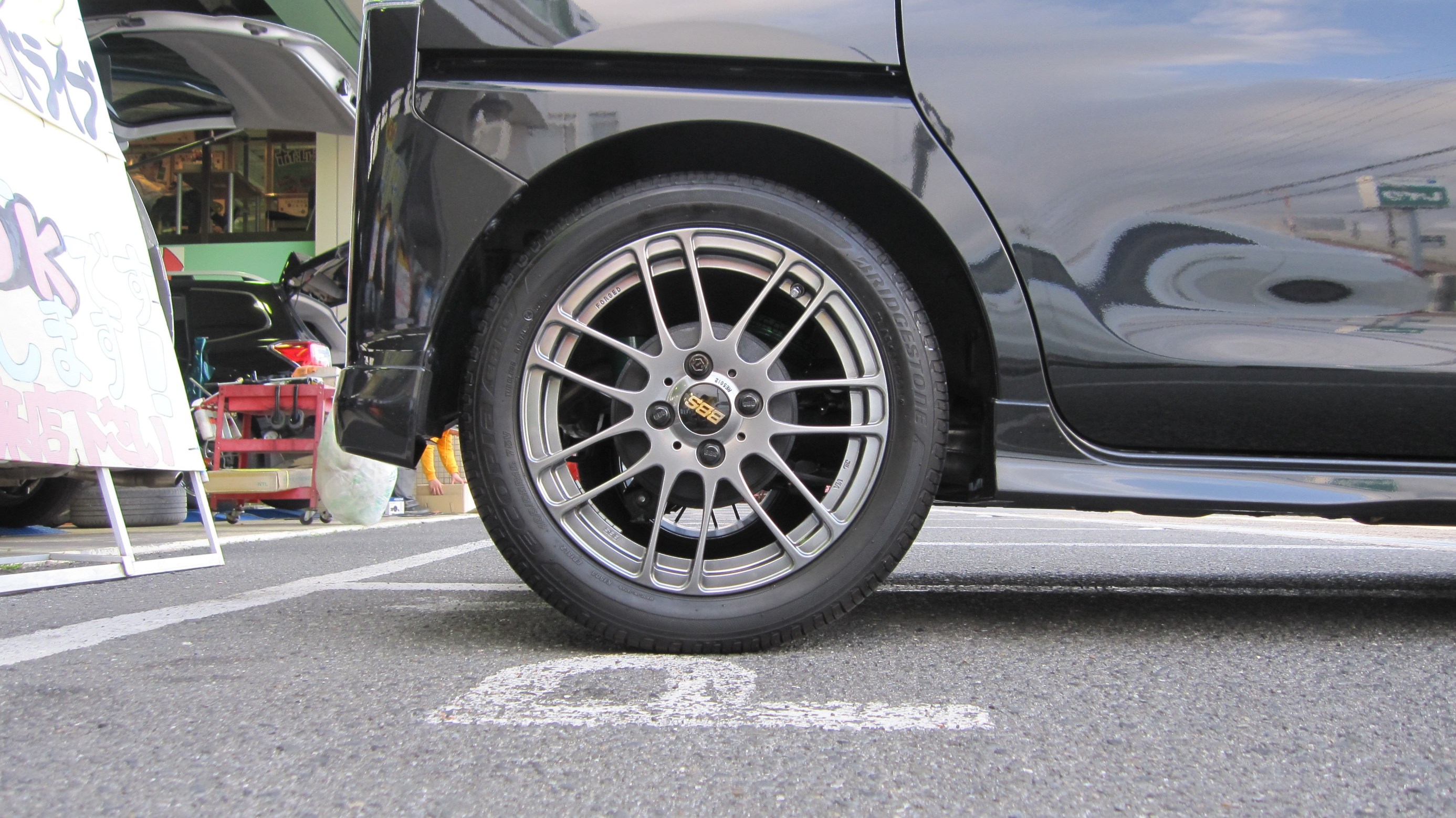 LA600タントに車高調取付 | 店舗おススメ情報 | タイヤ館 奈良
