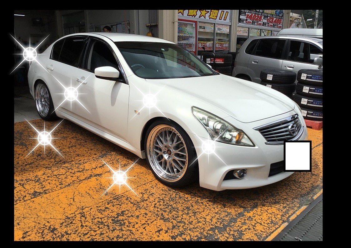 ニッサン　スカイライン　２０インチ取付