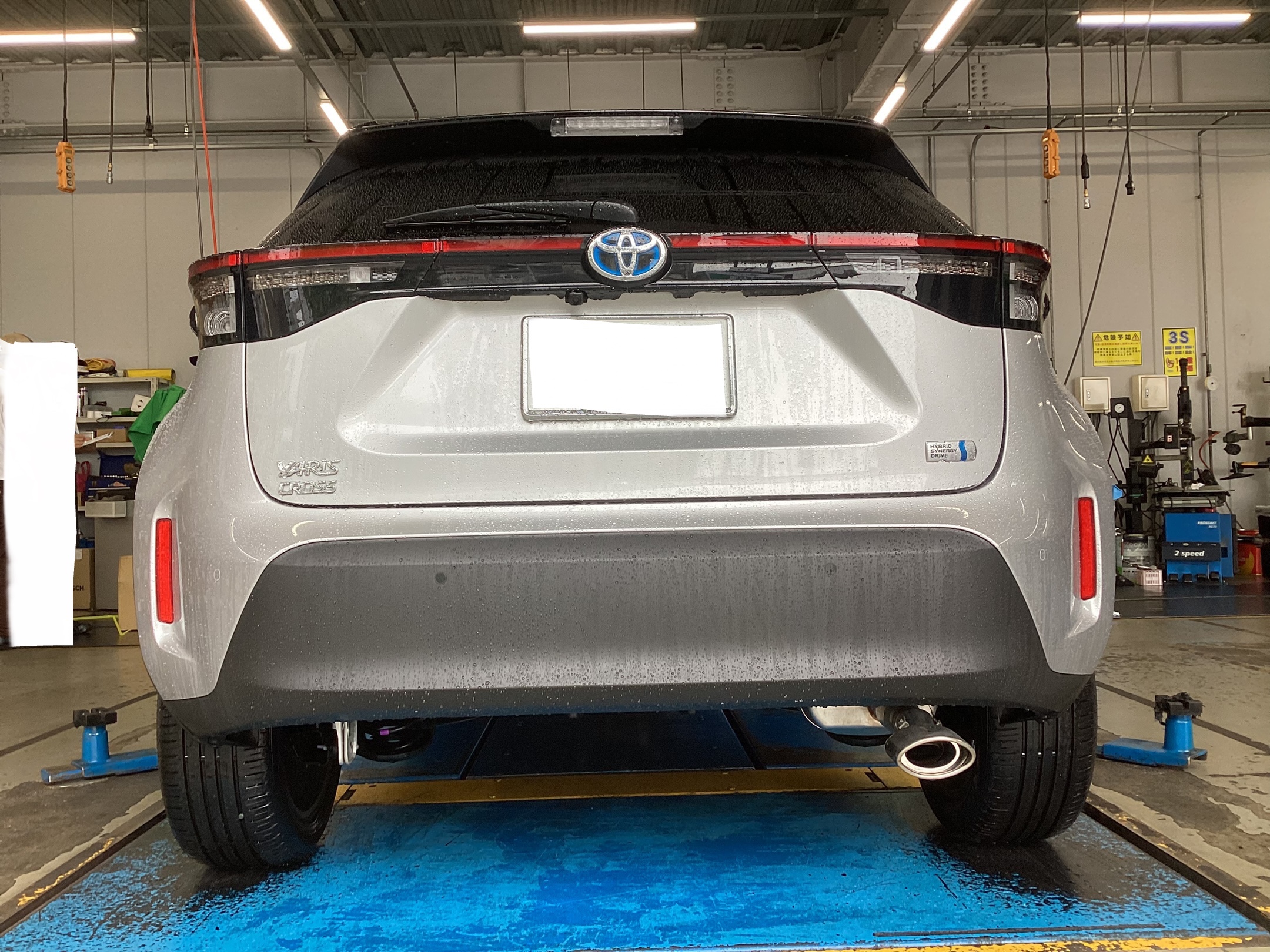 TOYOTA ) ヤリスクロス マフラー交換 | 店舗おススメ情報 TOYOTA ) ヤリスクロス マフラー交換 | 店舗おススメ情報