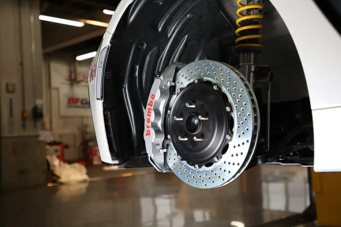 TOYOTA GR86 数量限定 brembo GT KIT ブレーキシステム！ トヨタ 86 スタッフブログ タイヤ館 福岡東  タイヤからはじまる、トータルカーメンテナンス タイヤ館グループ