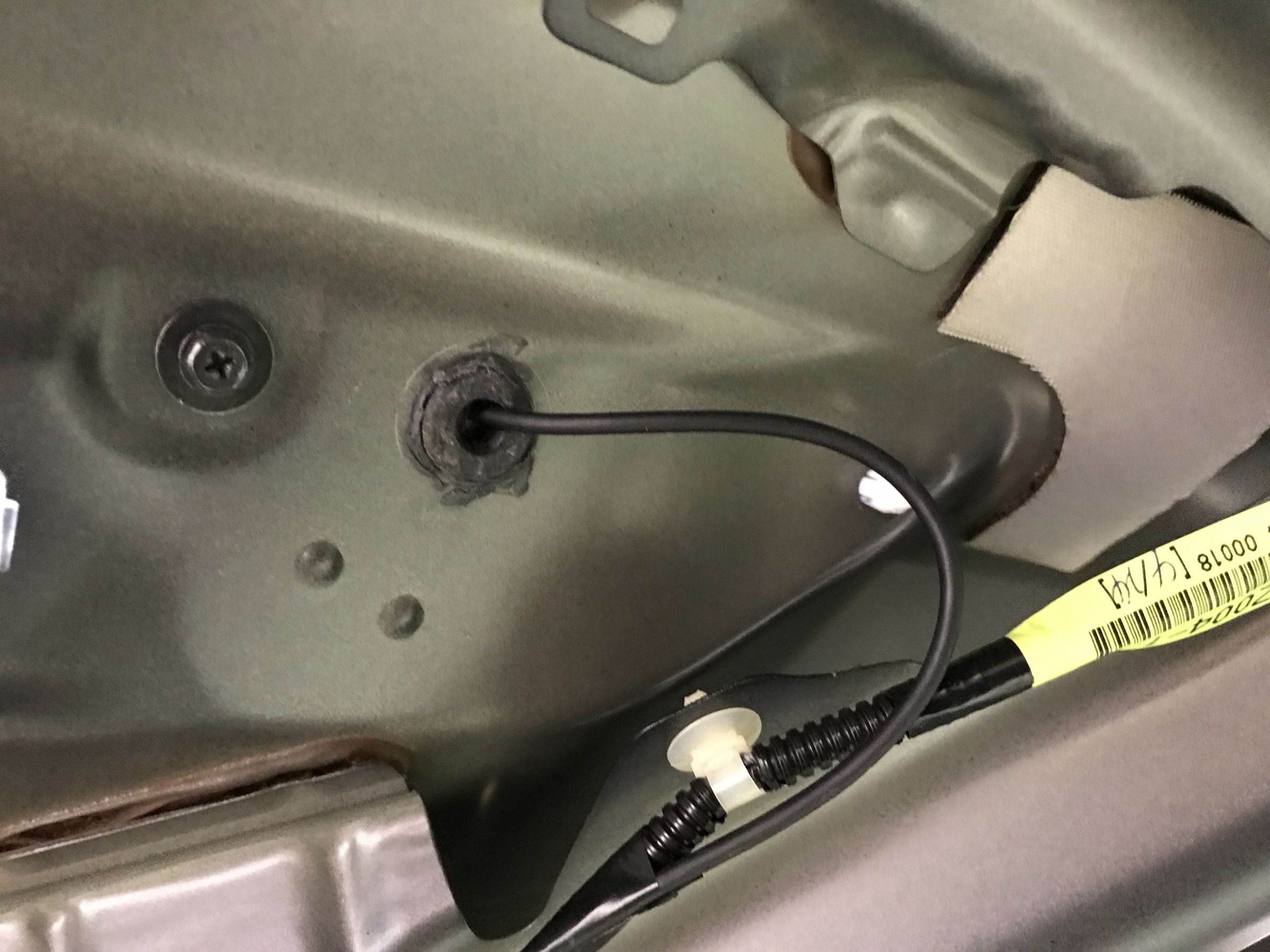 Honda ステップワゴンrk バックカメラ取付け ホンダ ステップワゴン Av ナビ機器 カー用品取付 Av商品取付 サービス事例 タイヤ館 宗像 タイヤからはじまる トータルカーメンテナンス タイヤ館グループ