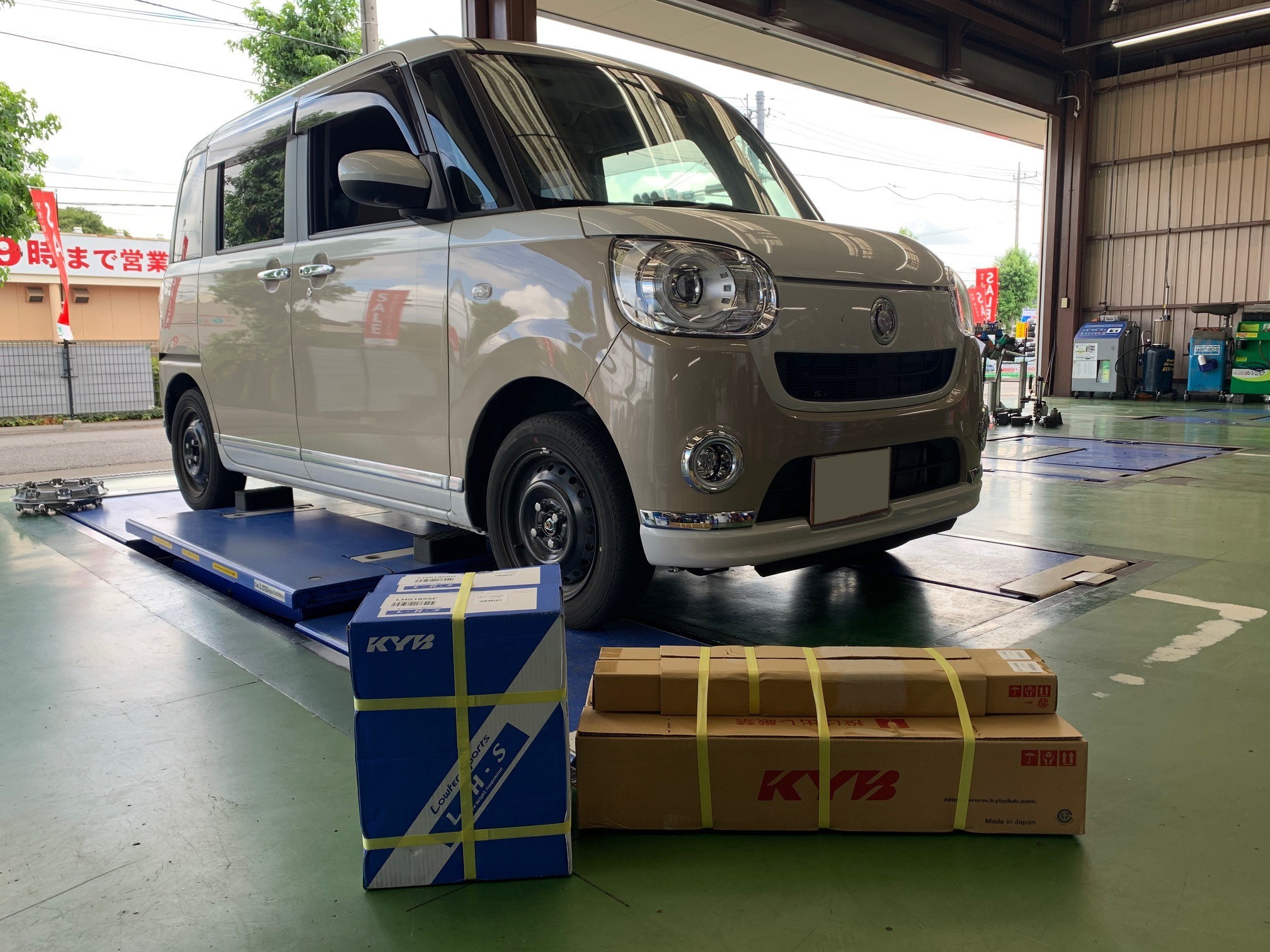ダイハツ・ムーヴキャンバス・LA800S】ショックアブソーバー交換 ダイハツ・ムーヴキャンバス・LA800S】ショックアブソーバー交換