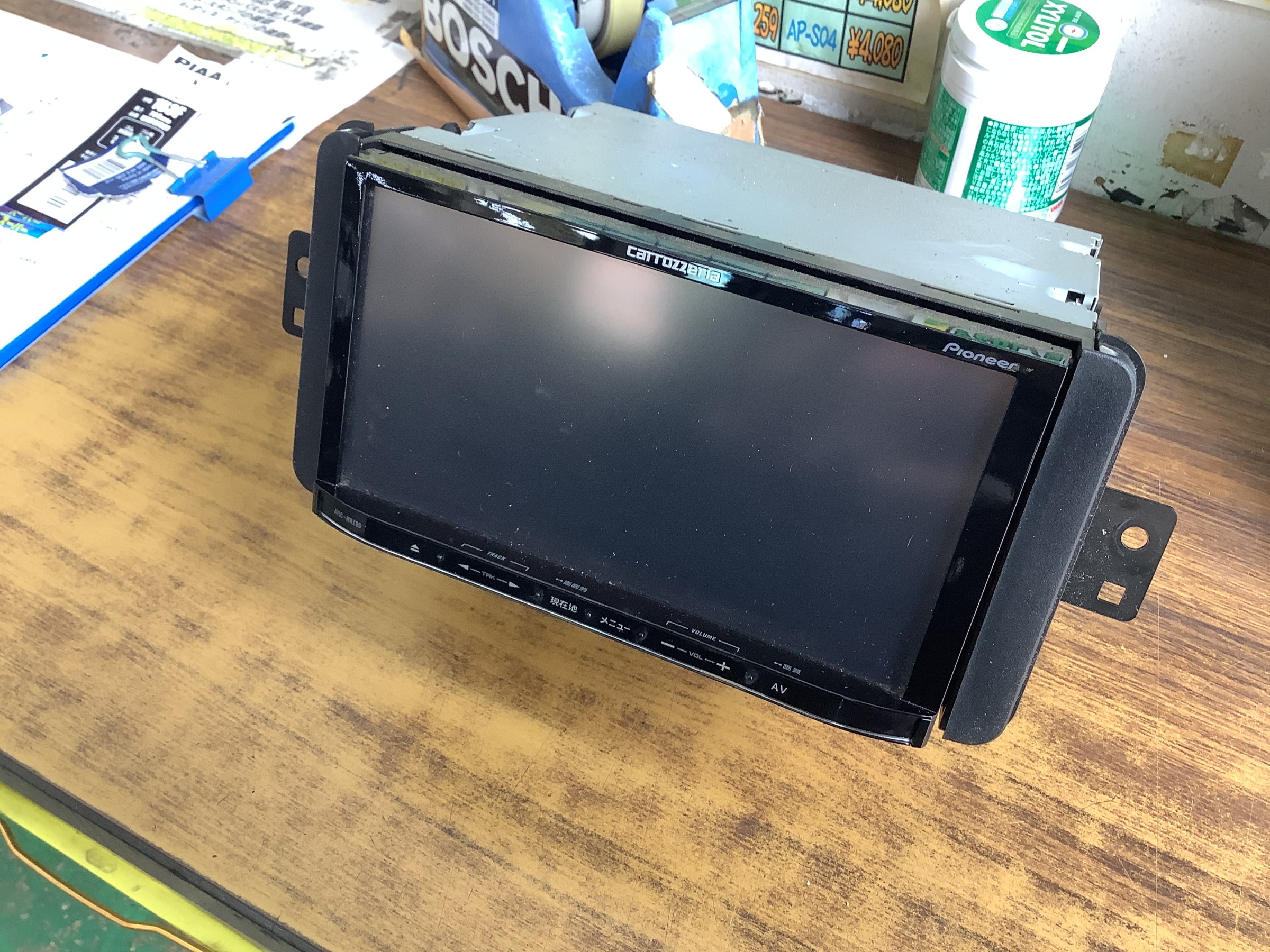 ダイハツ　タント　カーナビ交換