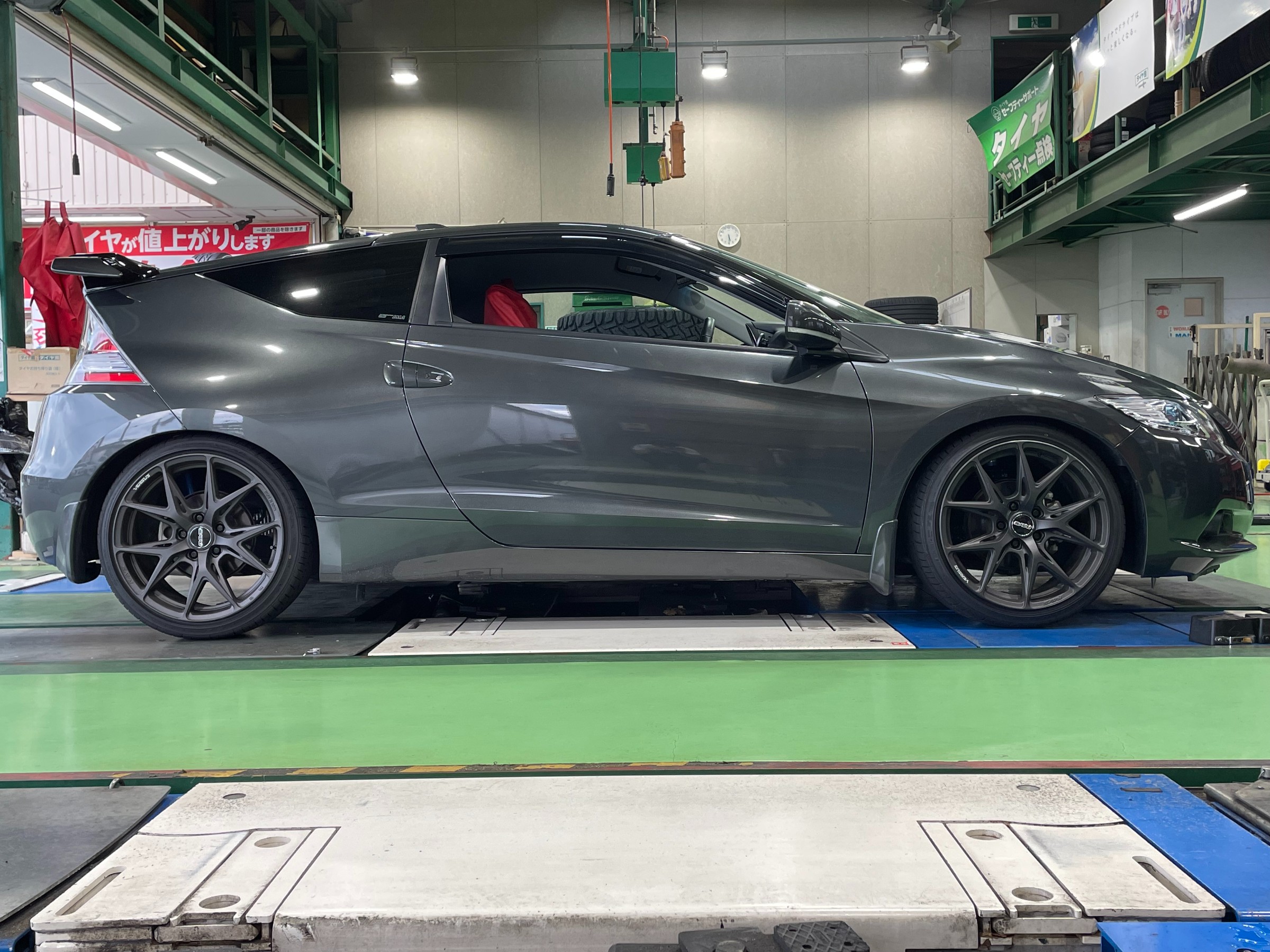 ホンダ CR-Z」に車高調「クスコ ストリートZERO A」を取付♪ | 店舗お