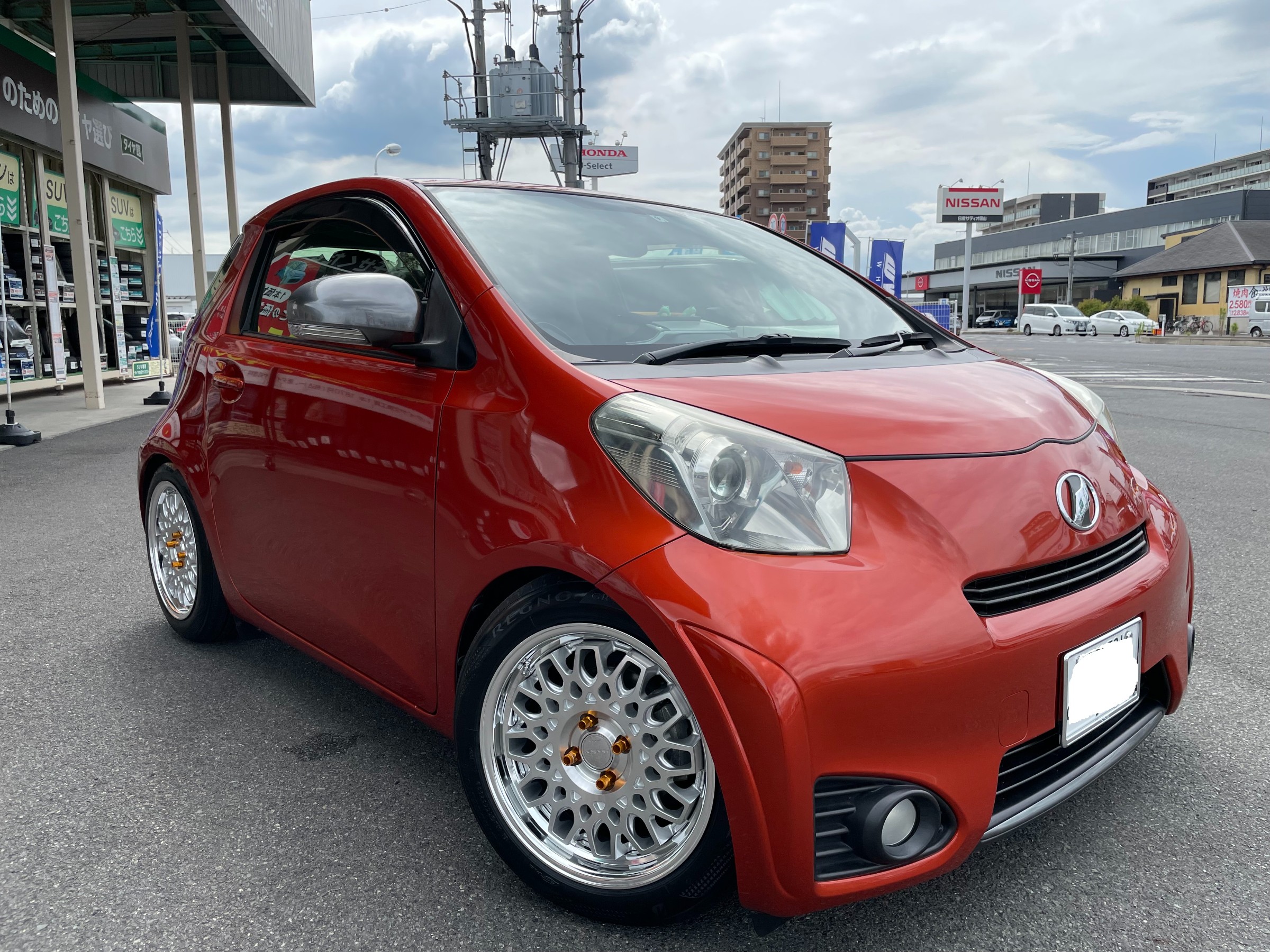 IQにホイールセットを装着！！ | 店舗おススメ情報 | タイヤ館