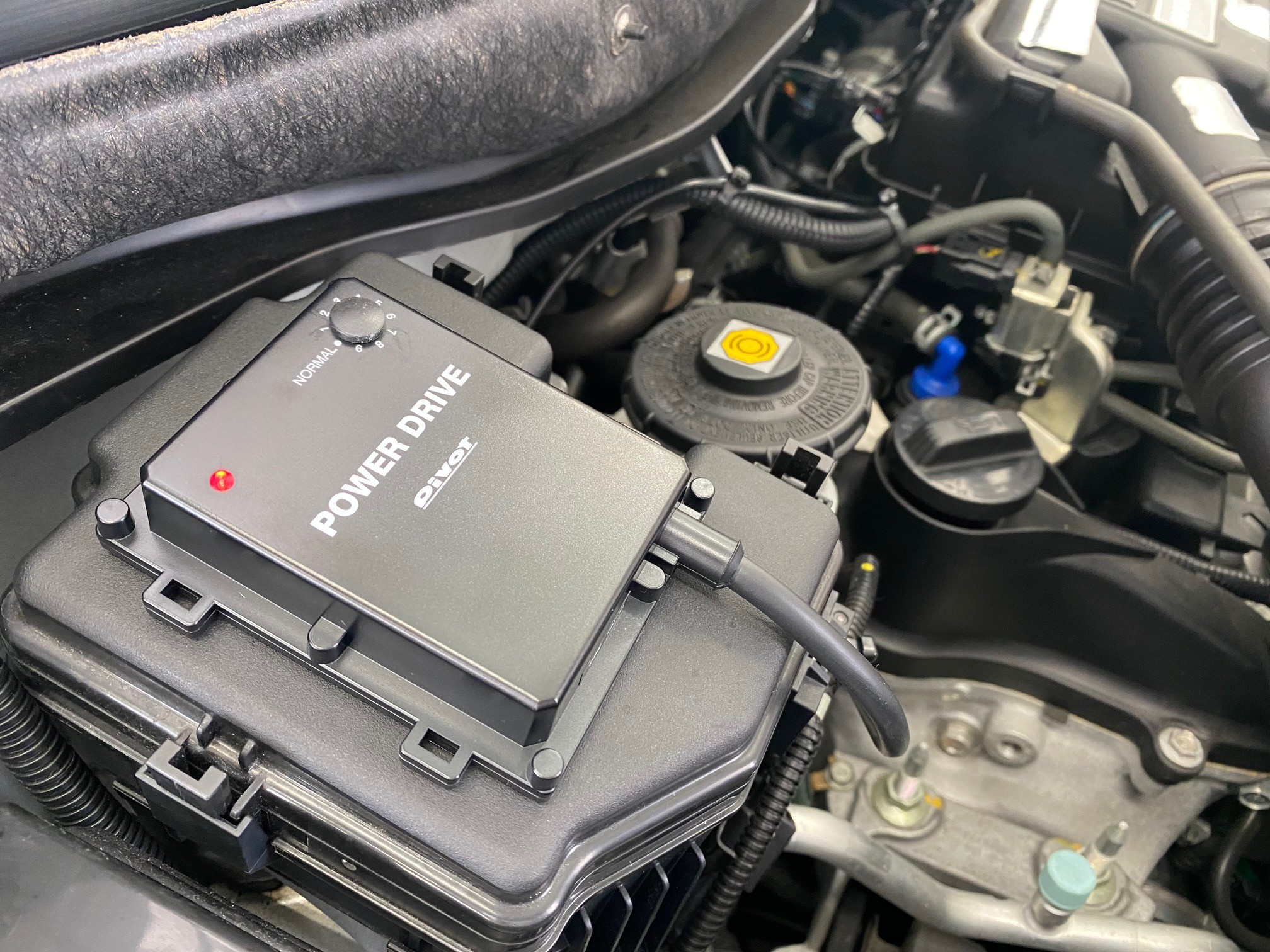 ホンダ N-WGN Pivot パワードライブ（サブコン） 取付 | 店舗お