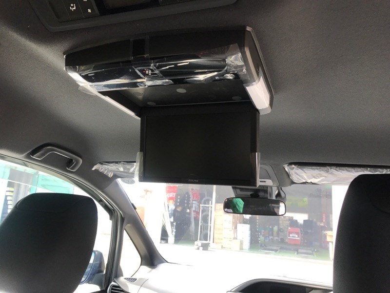 トヨタ Voxy ナビ オーディオ取り付け トヨタ ヴォクシー Av ナビ機器 カー用品取付 パナソニック ケンウッド パイオニア アルパイン などなど 各種メーカー取り扱ってます サービス事例 タイヤ館 古国府 タイヤからはじまる トータルカー