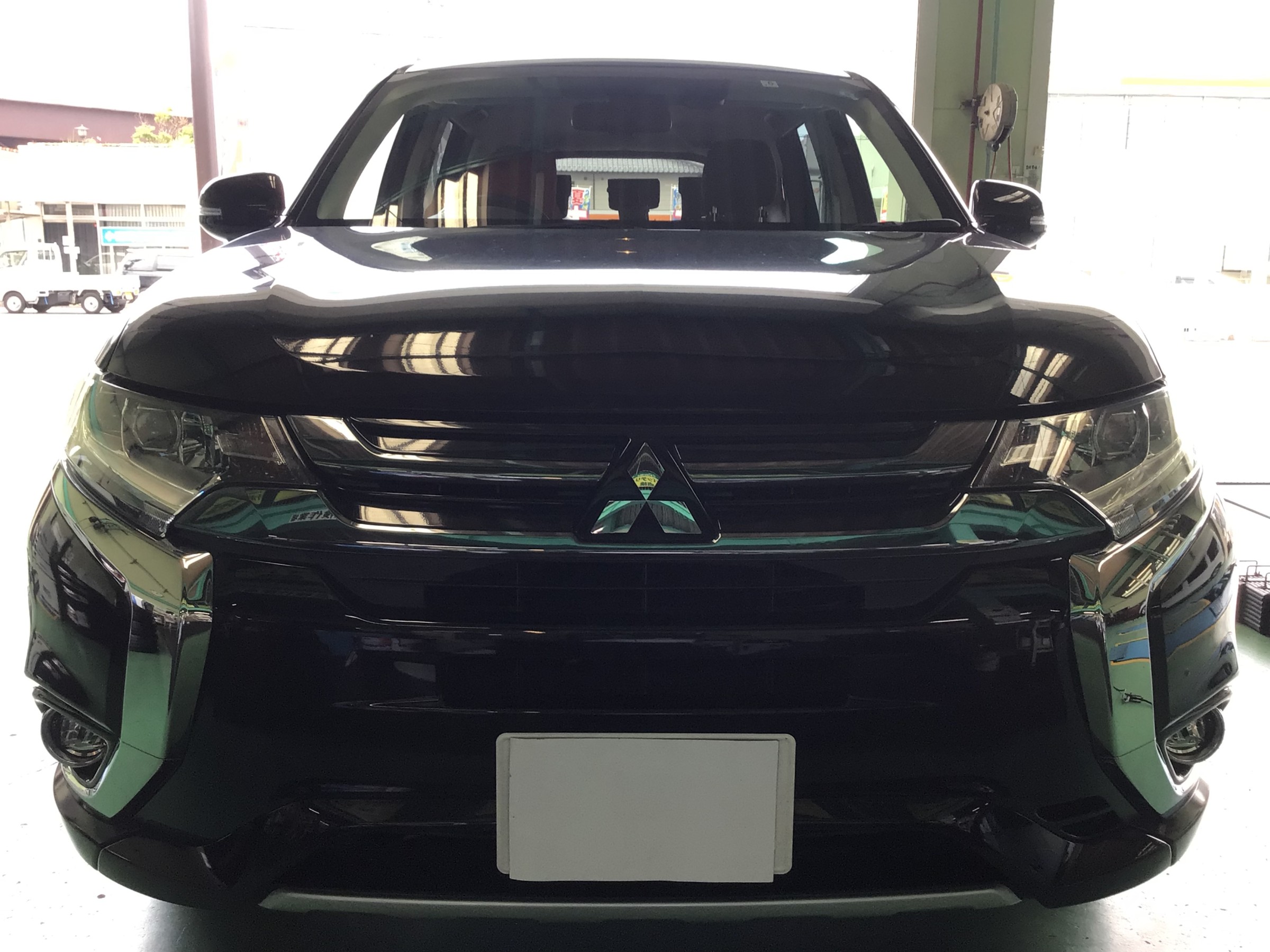 アウトランダーPHEV　タイヤ館廿日市