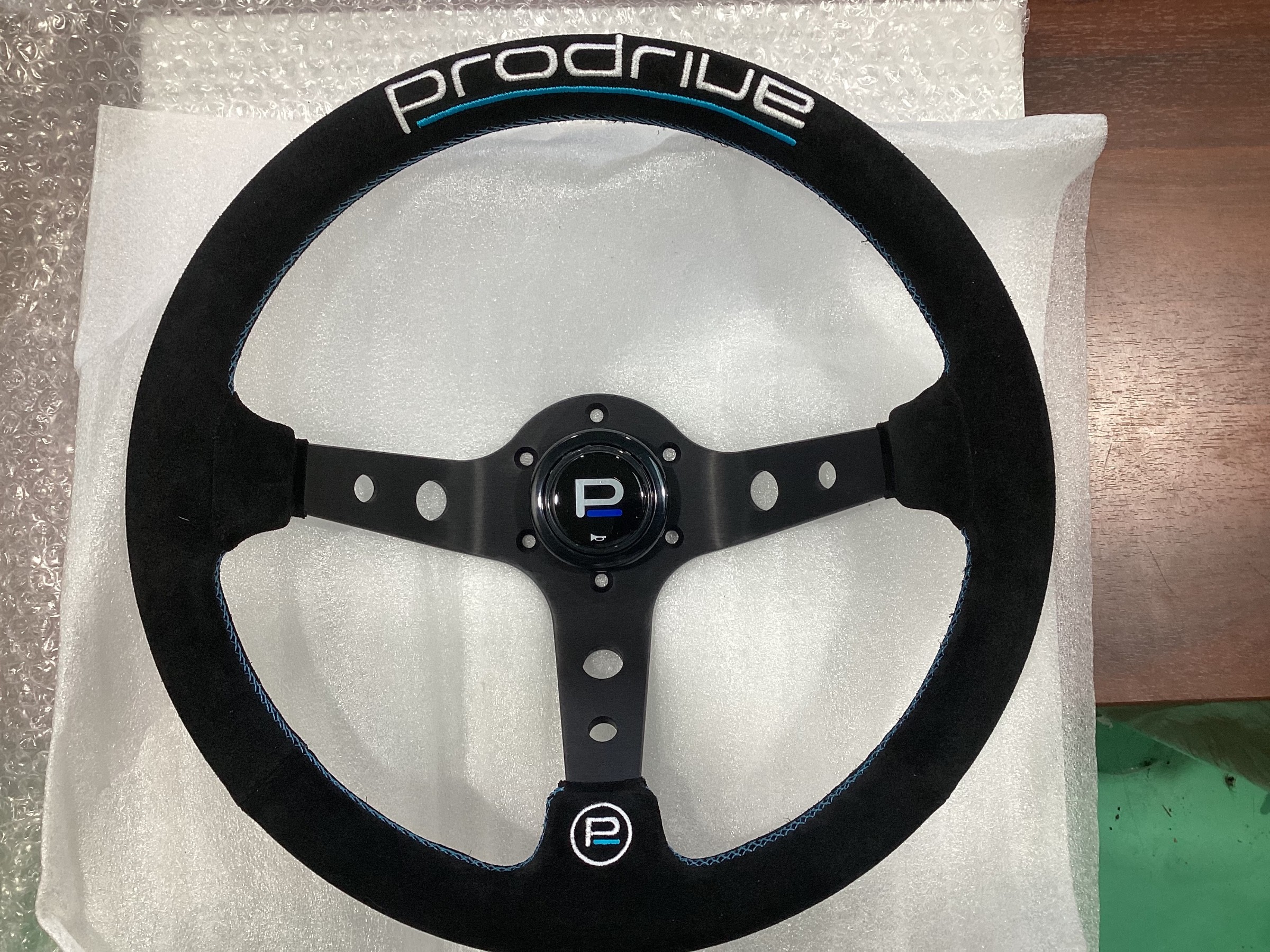 プロドライブ　ステアリング prodrive-pd257.jpg