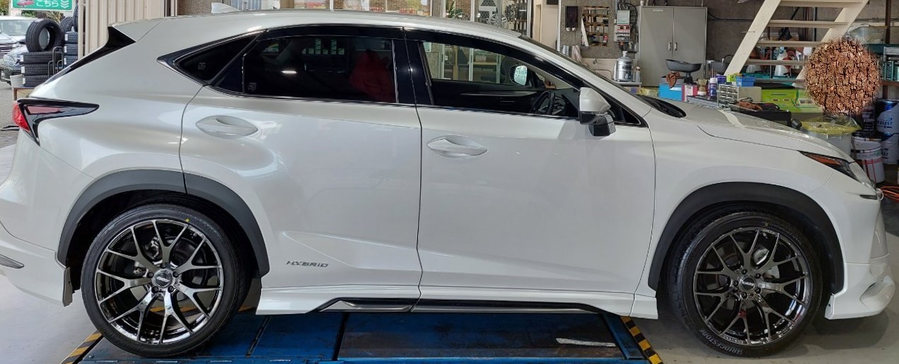 ☆レクサス：NX300h タイヤ/ホイール交換☆ | 店舗おススメ情報