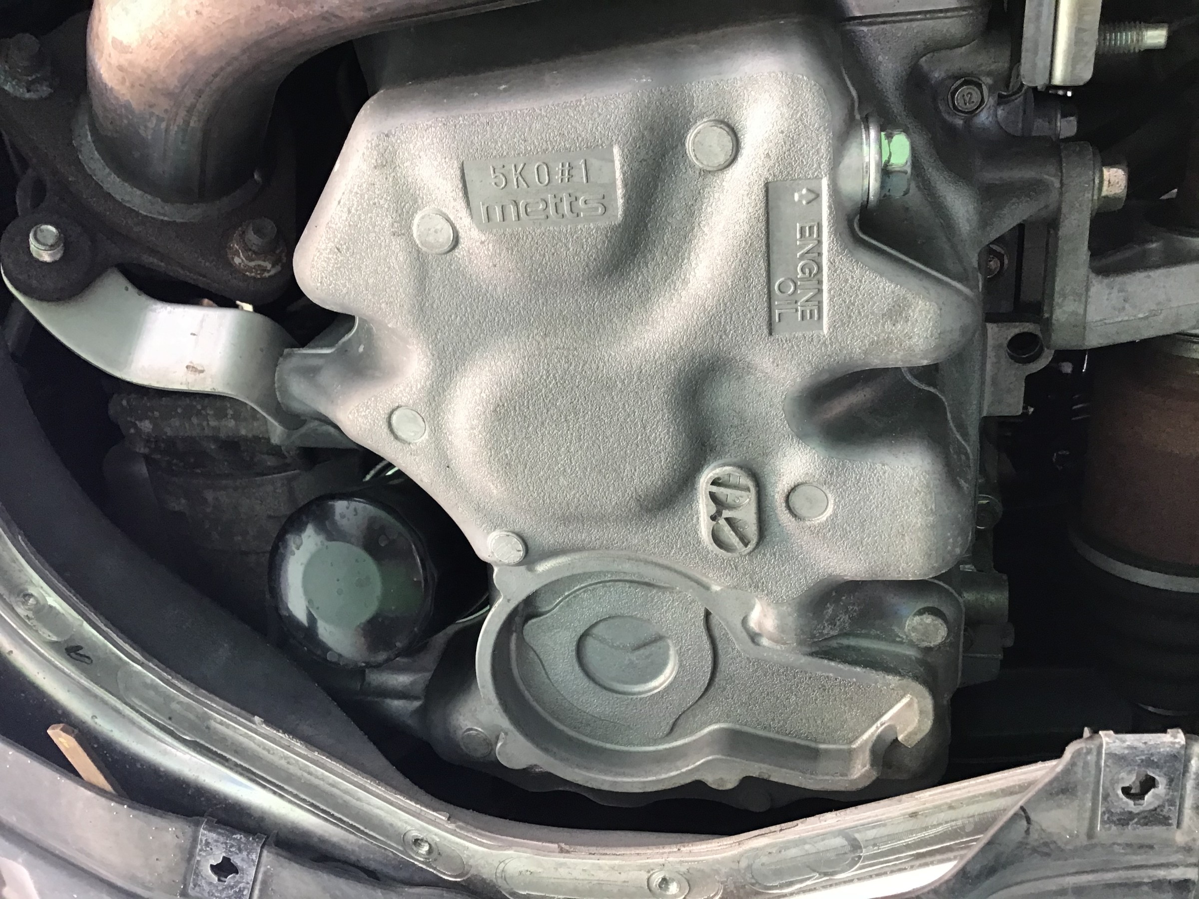 ホンダ アコードHVのエンジンオイル＆オイルフィルター交換をしました。 ホンダ アコードハイブリッド メンテナンス商品 オイル関連