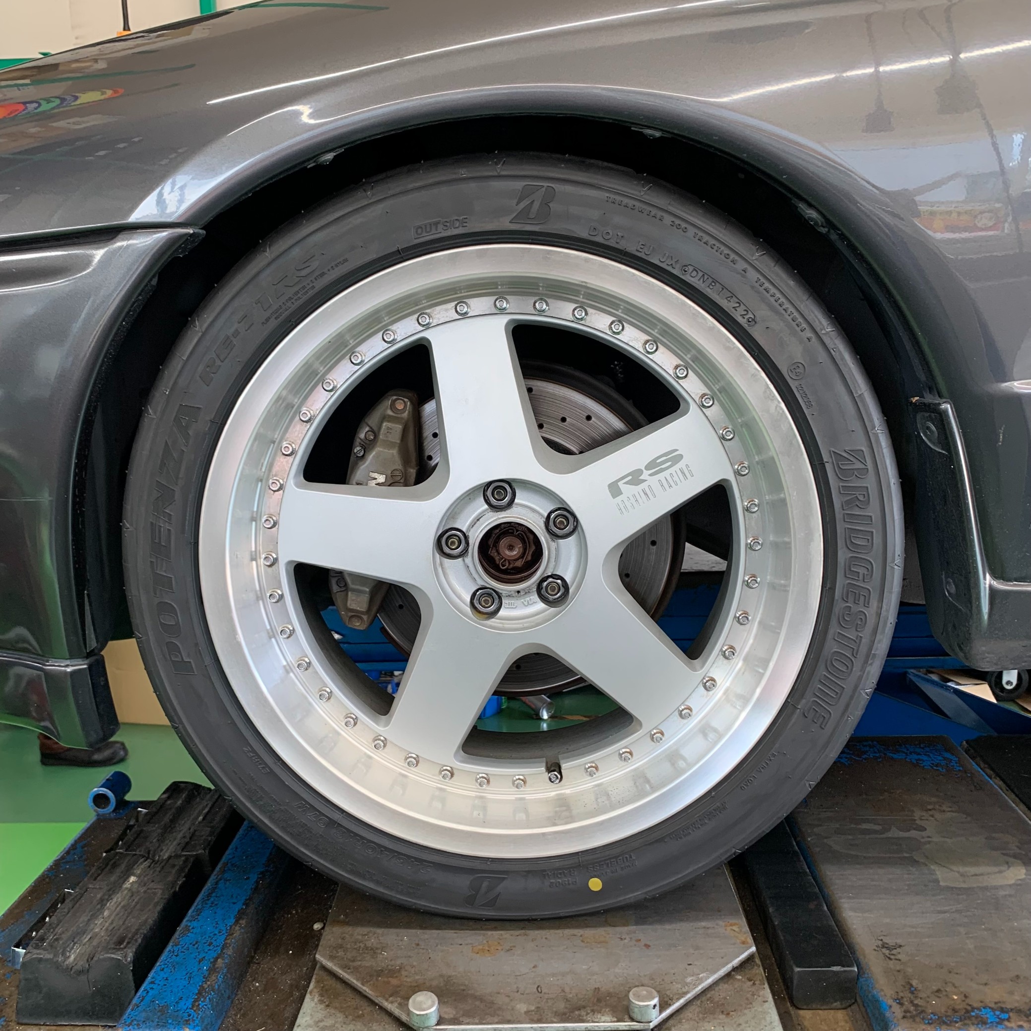 gtr32ホイール NISSAN SKYLINE R32 GTR BNR32 GENUINE FORGED WHEELS