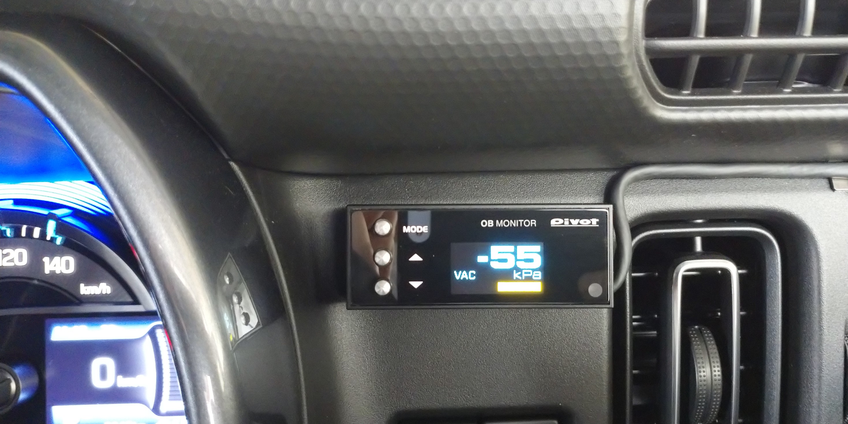 多機能モニター】Pivot OB MONITOR(OBM-2) | スズキ ハスラー AV&ナビ