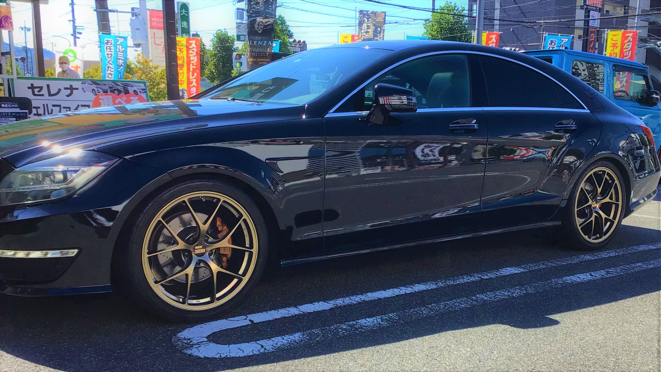 メルセデスベンツ ホイール交換♪ BBS RIーD | サービス事例 | タイヤ