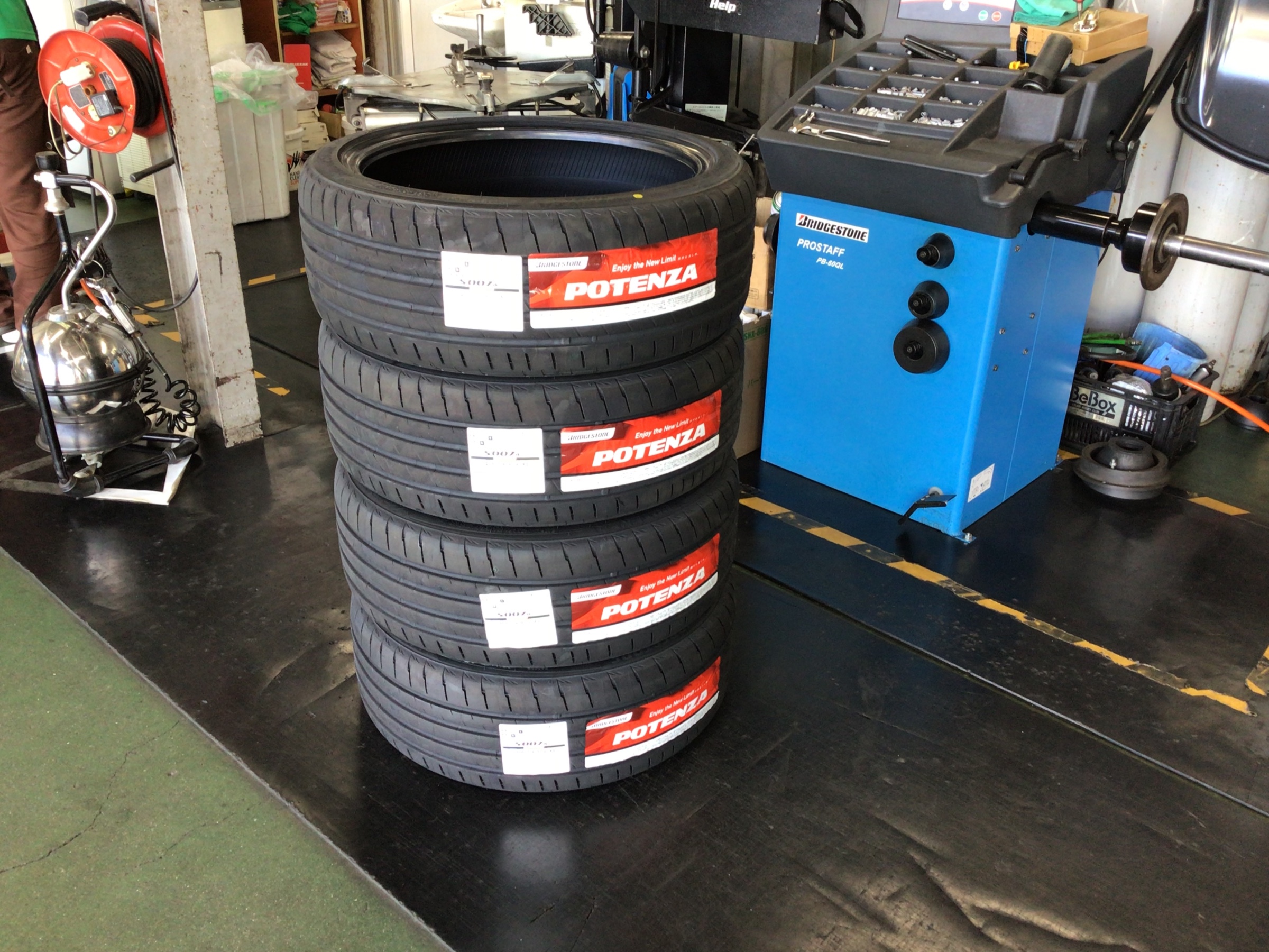 rx8 se3p ハイグリ　ポテンザ