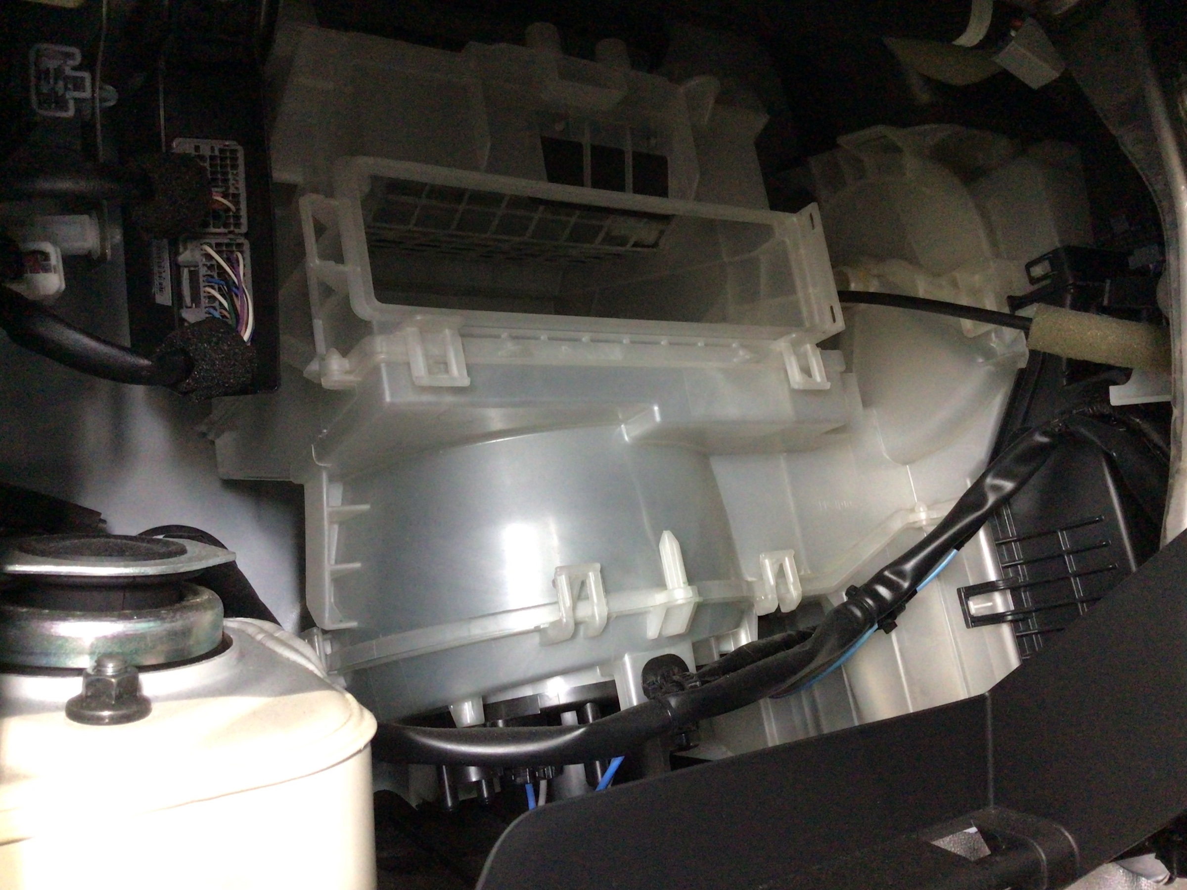 エバポレータ　ダイハツ純正 ダイハツ ムーヴ エバポレーター コア L900S L902S L910S L912S R134a